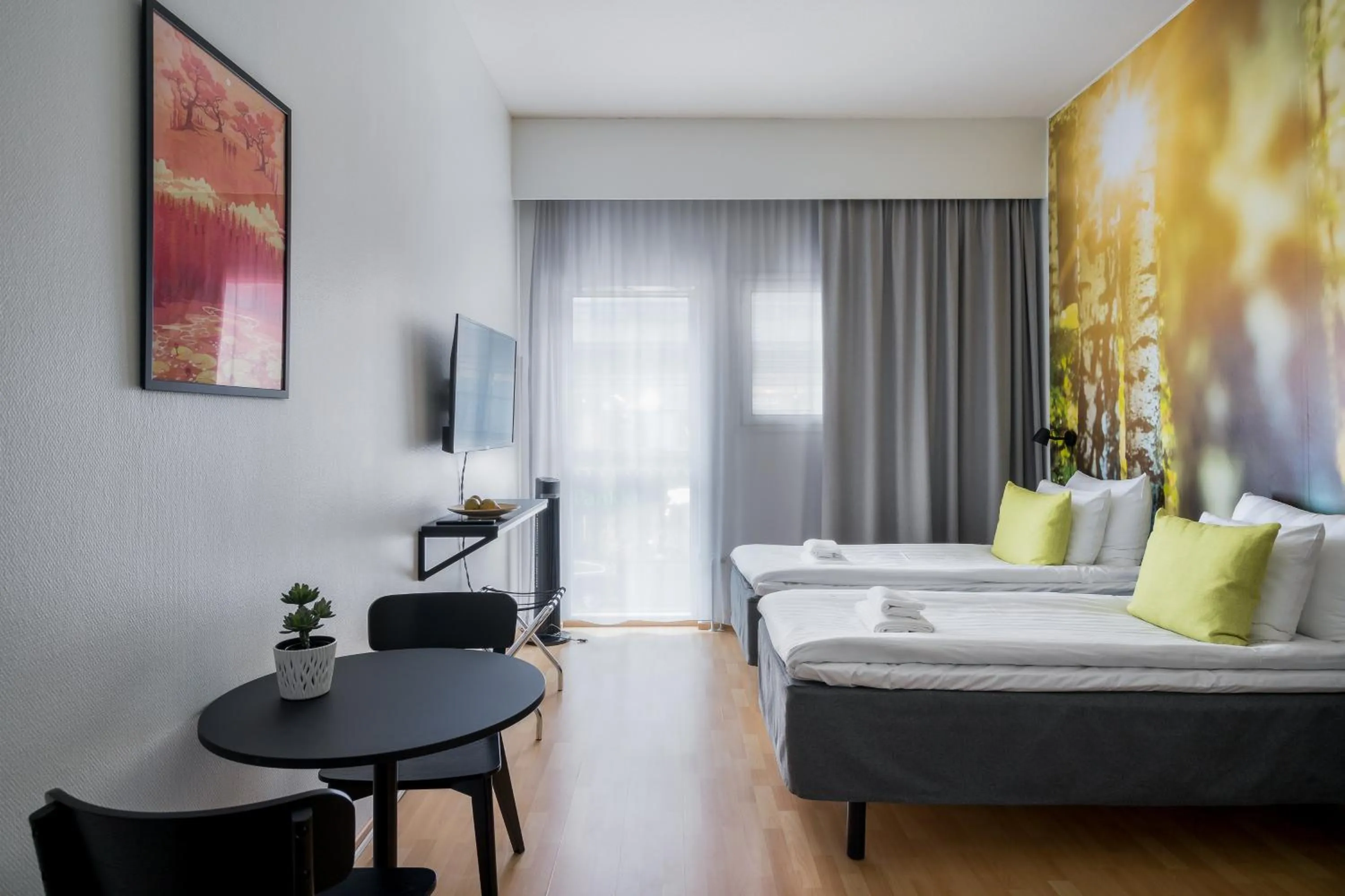 Bedroom, Bed in Hiisi Hotel Lohja