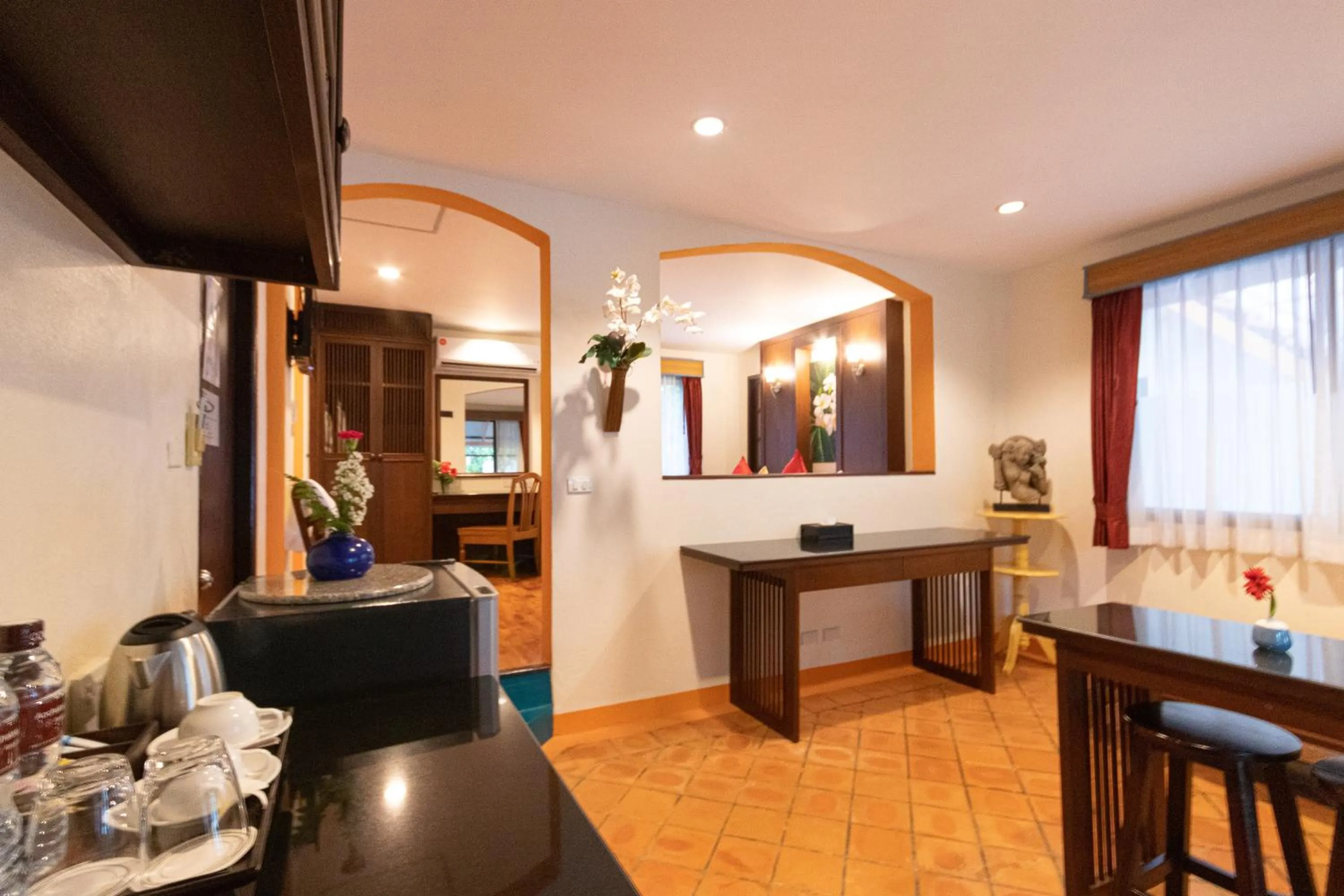 Dining area in Aochalong Villa Resort & Spa - SHA Plus