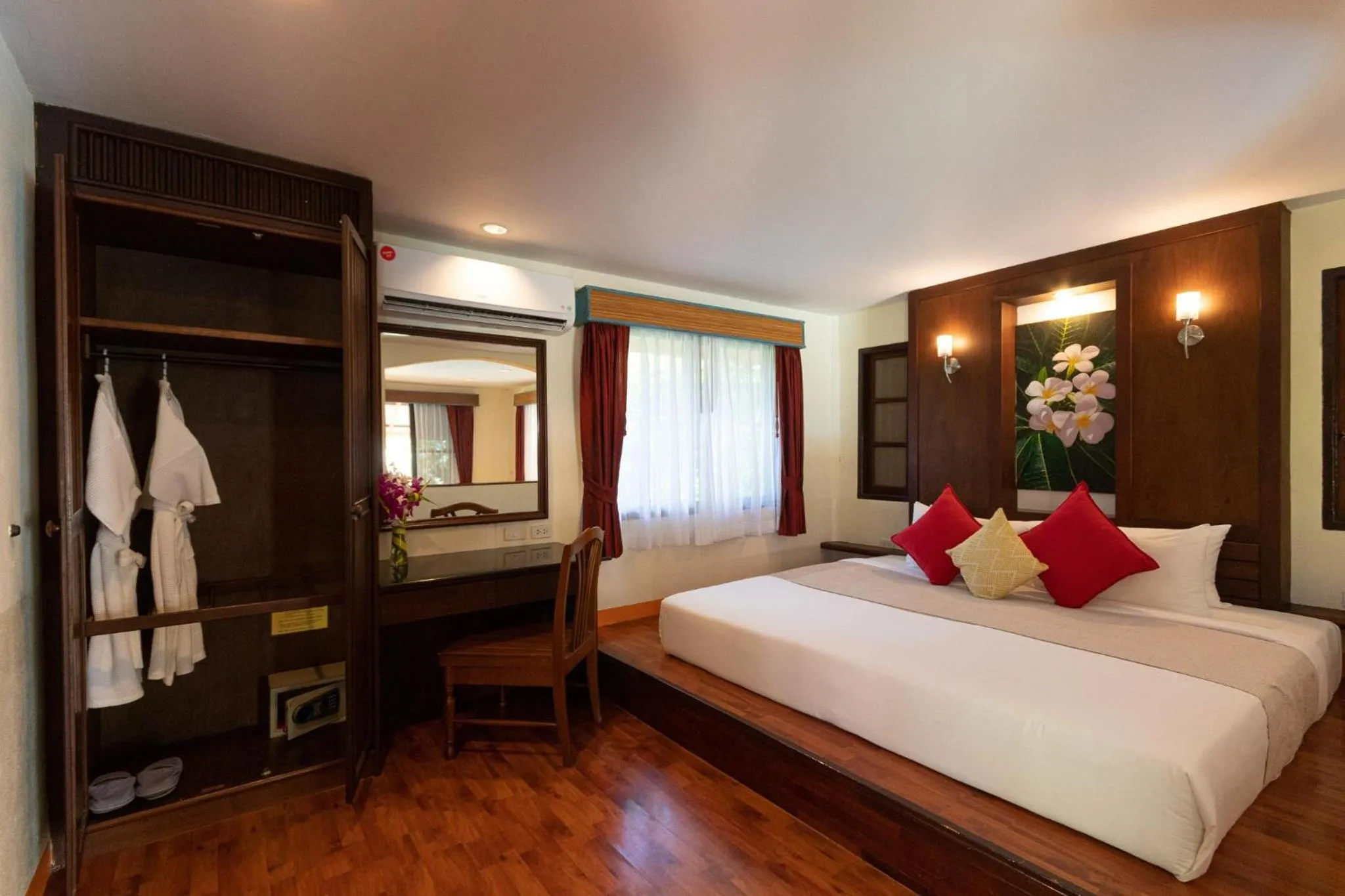 Photo of the whole room, Bed in Aochalong Villa Resort & Spa - SHA Plus