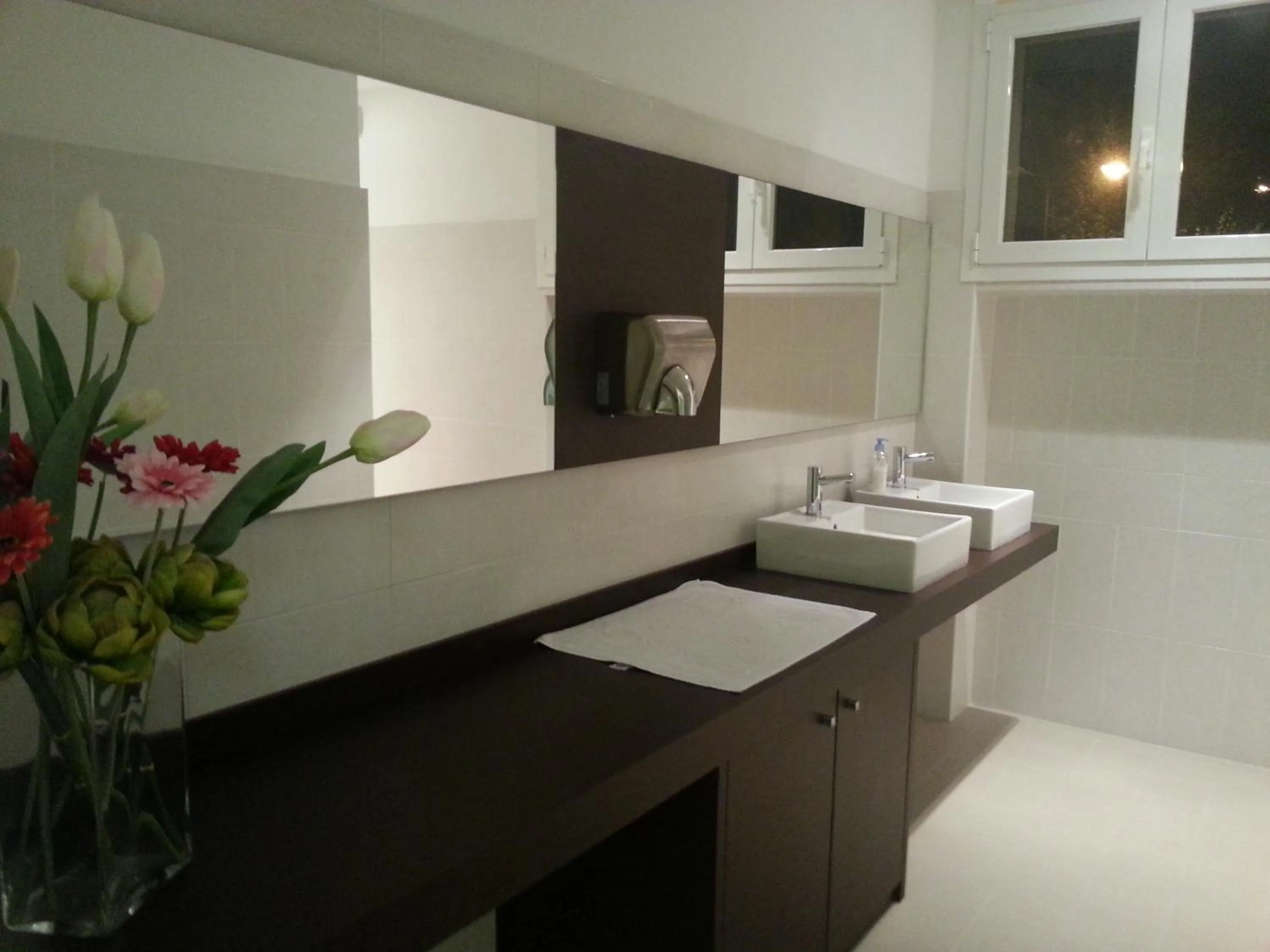Bathroom in Hotel Laguna Residence