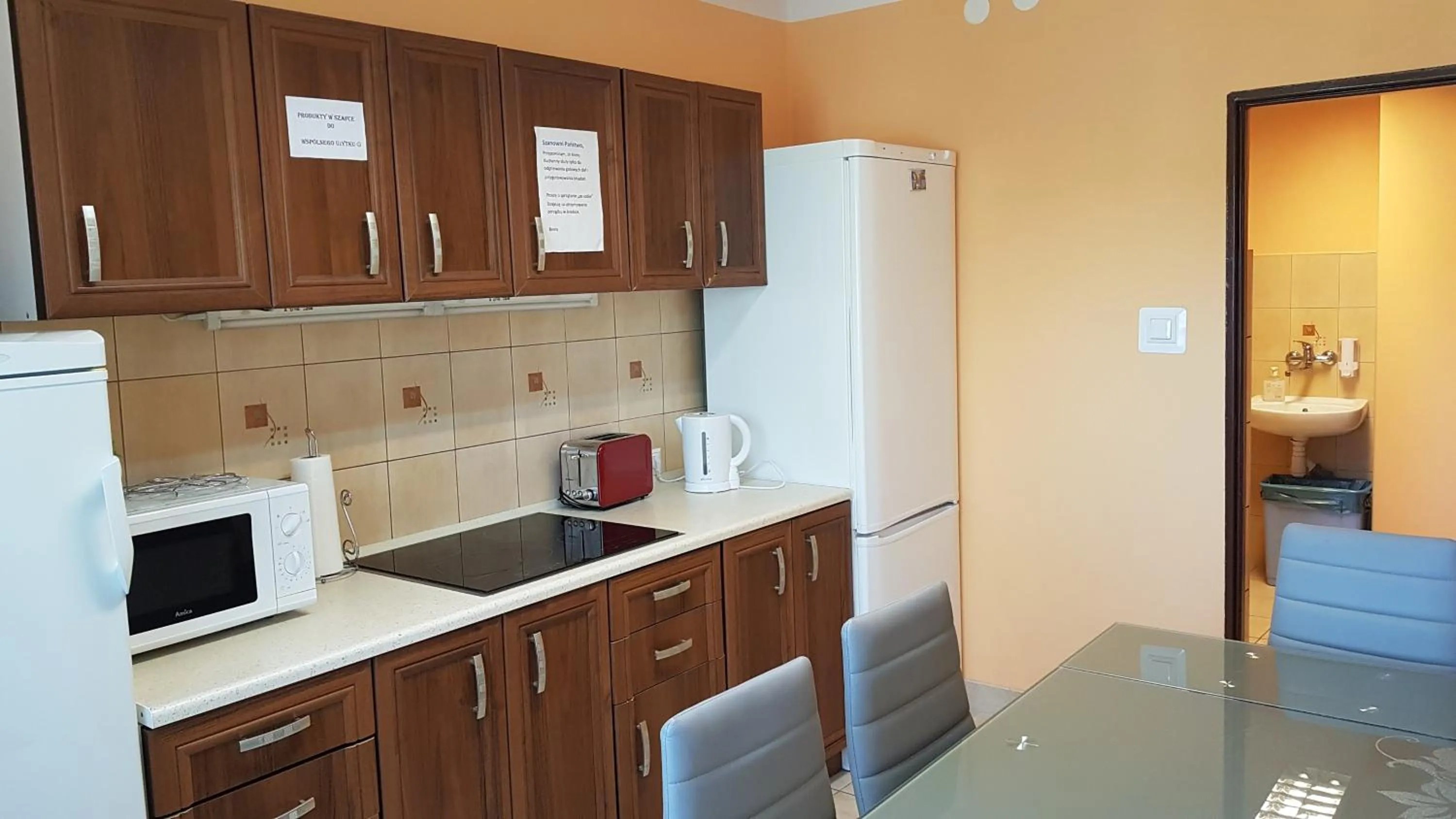 Communal kitchen in Dom wczasowy Przy Skałkach