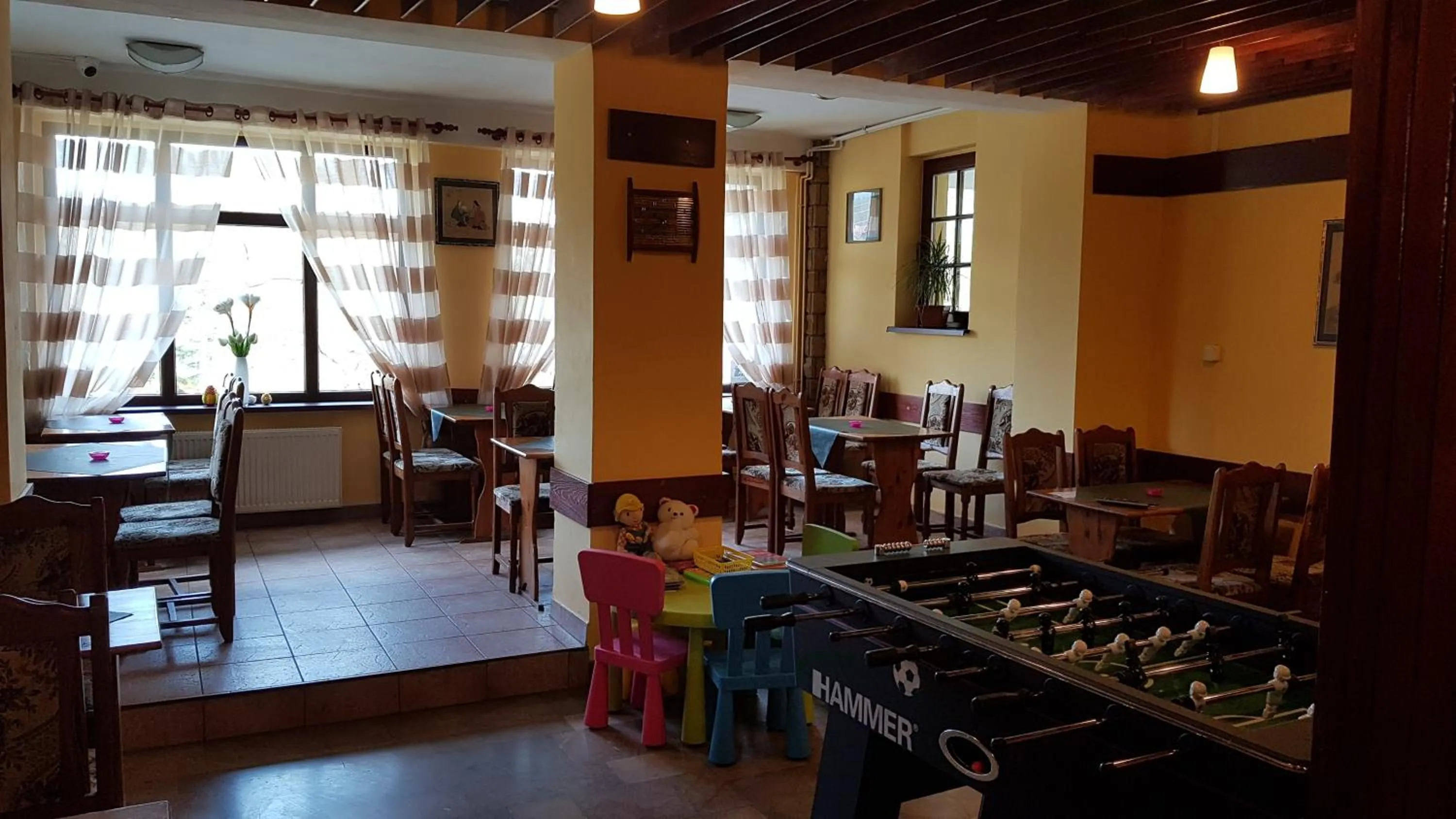 Lounge or bar in Dom wczasowy Przy Skałkach