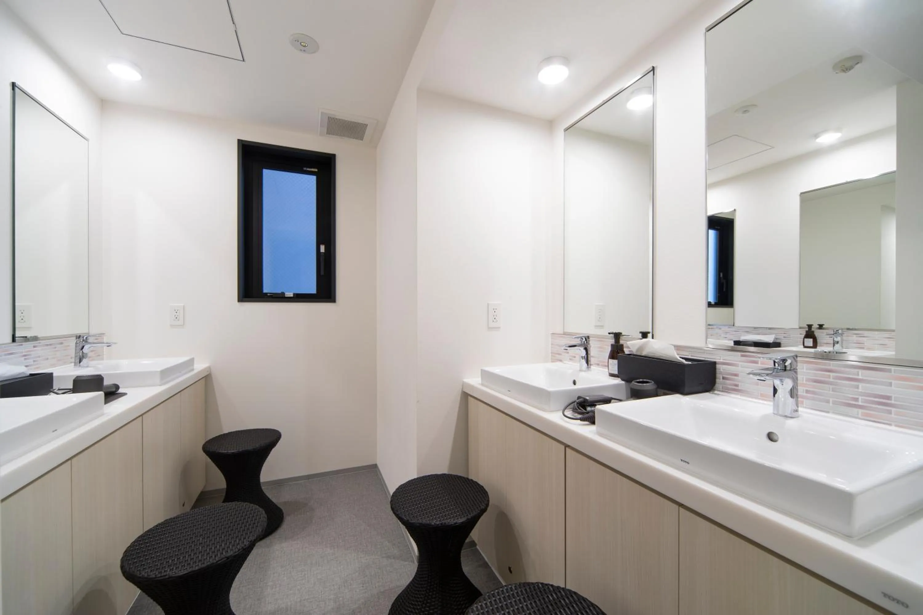 Area and facilities in Grids Tokyo Ueno Hotel&Hostel