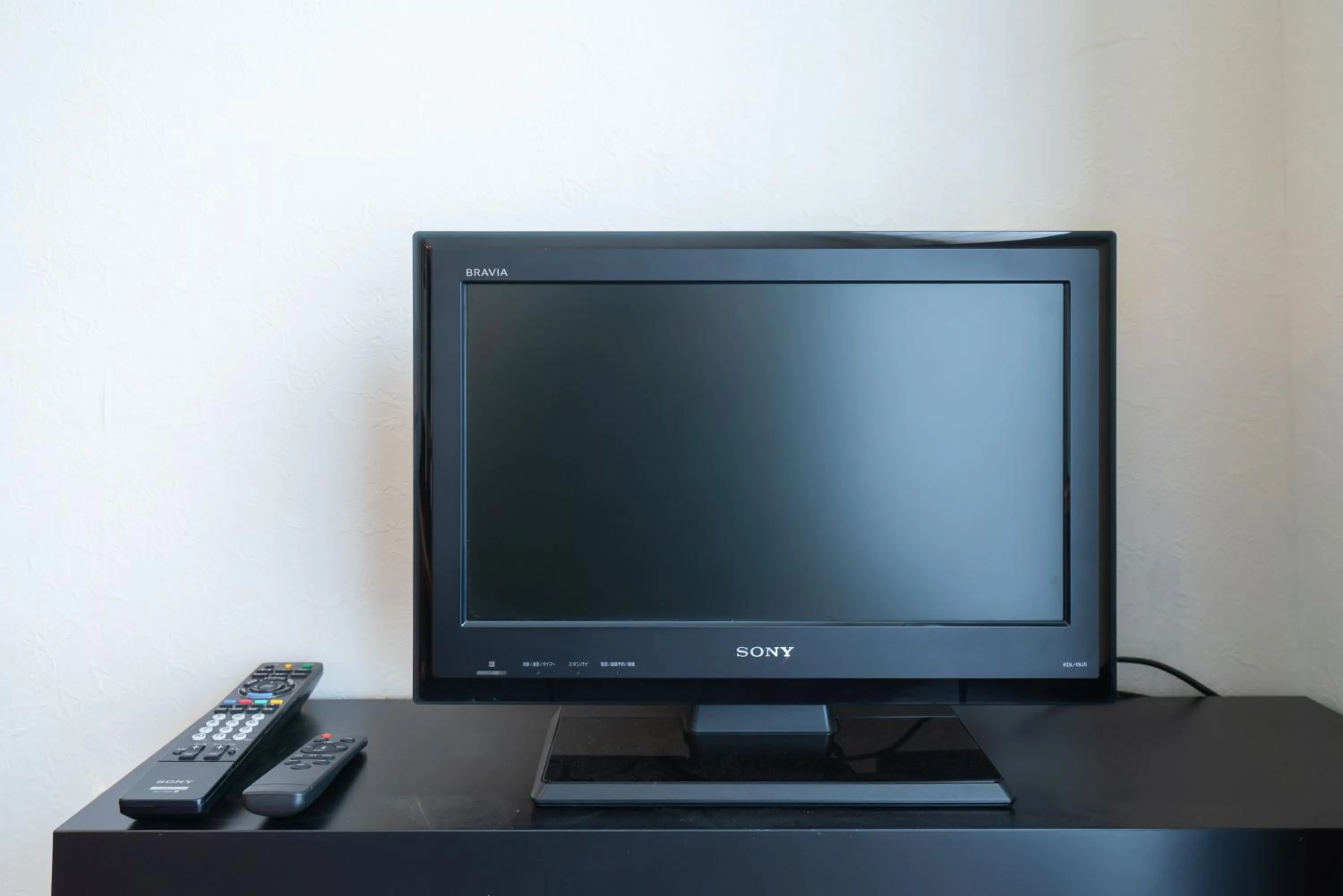 TV and multimedia in SONIC APARTMENT HOTEL