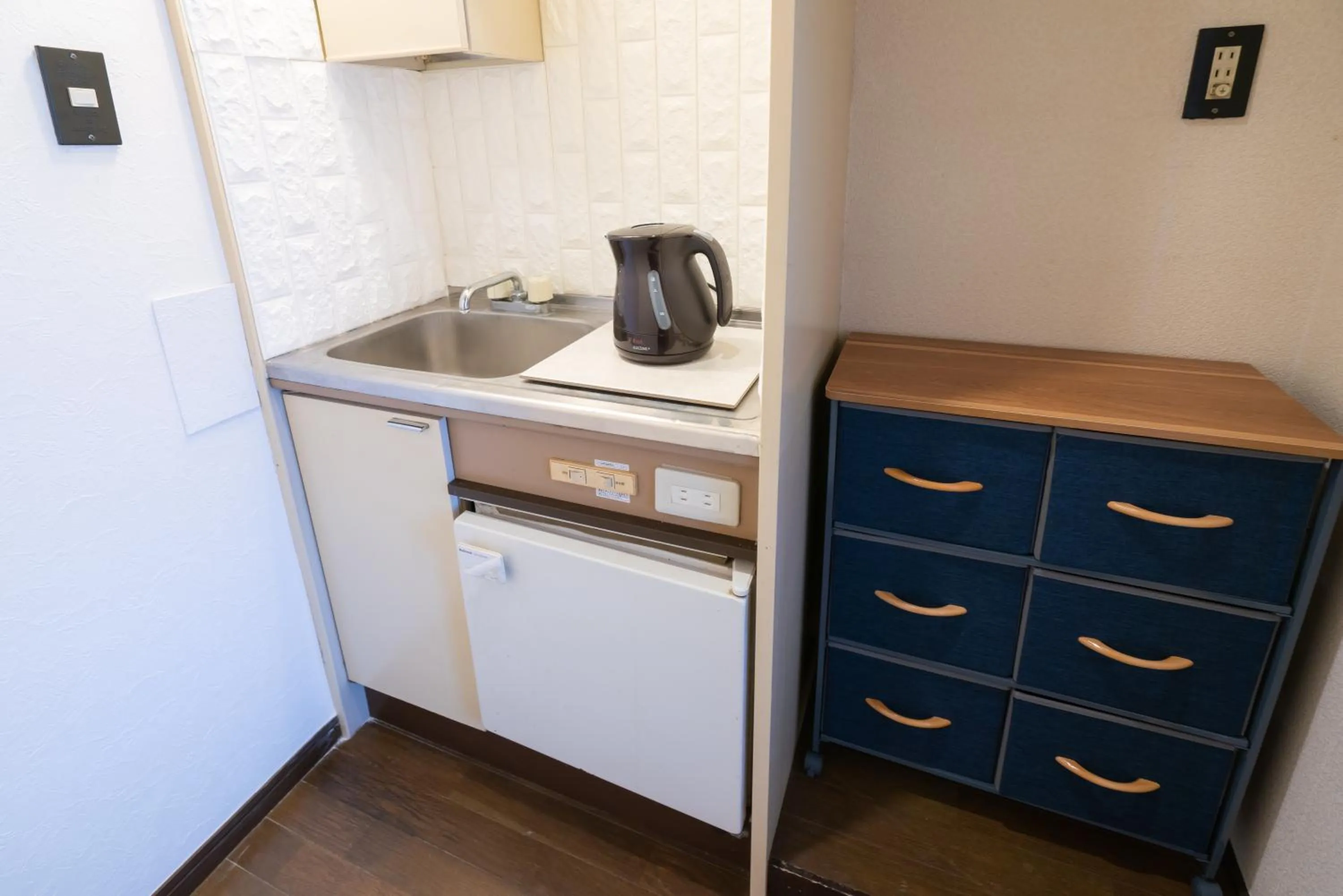 Kitchen or kitchenette in SONIC APARTMENT HOTEL
