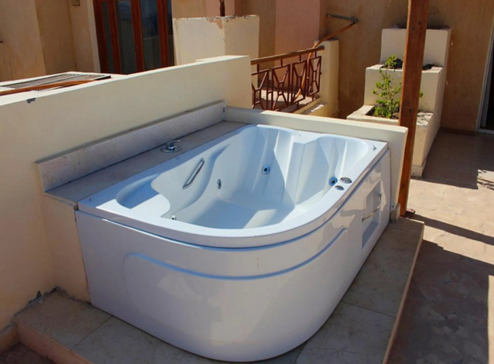 Other in Imperial Shams Abu Soma