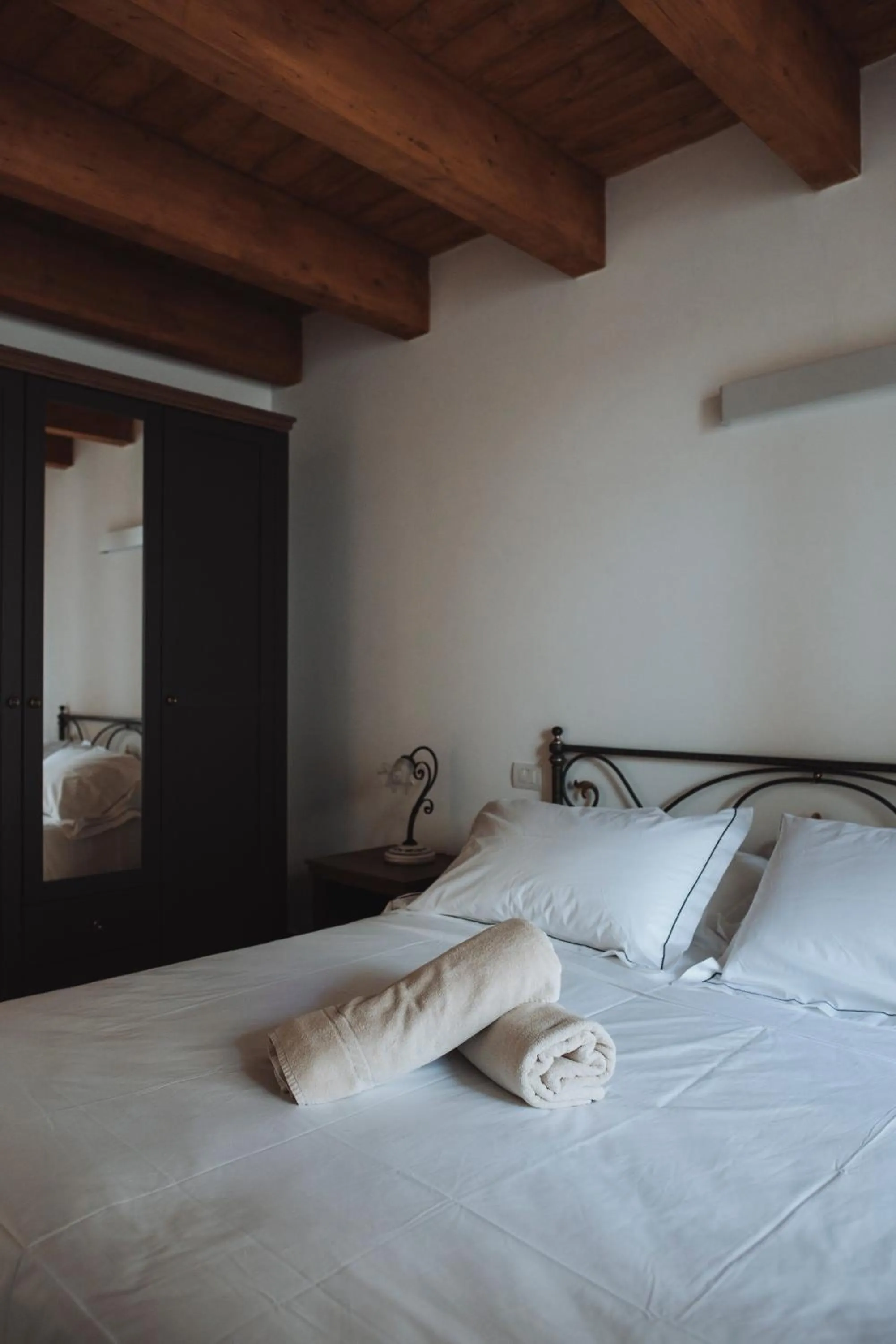 Bedroom, Bed in Villa delle Querce Resort