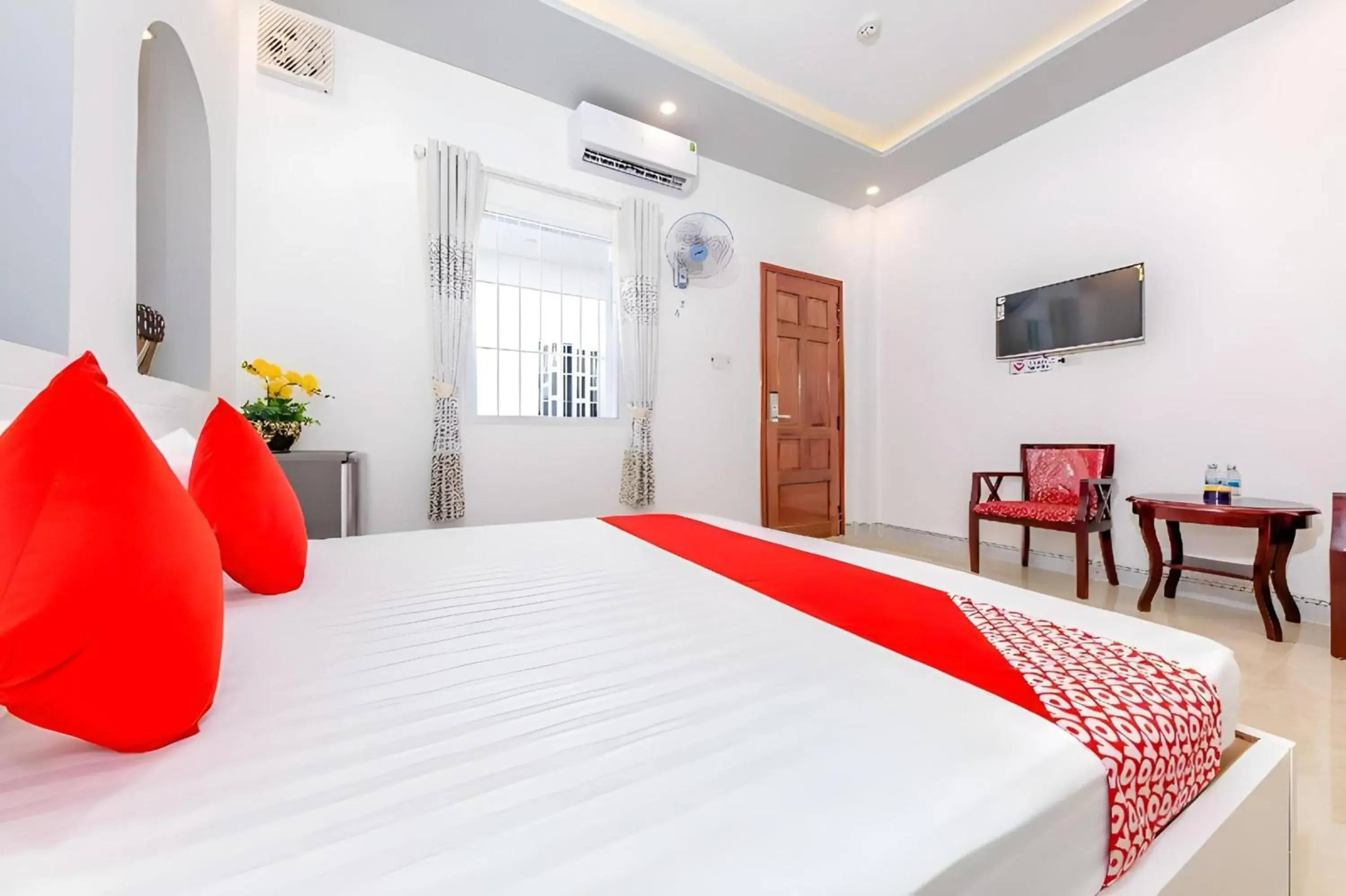 Standard Double Room in Super OYO 598 Peony Hotel Standard Double Room in Super OYO 598 Peony Hotel