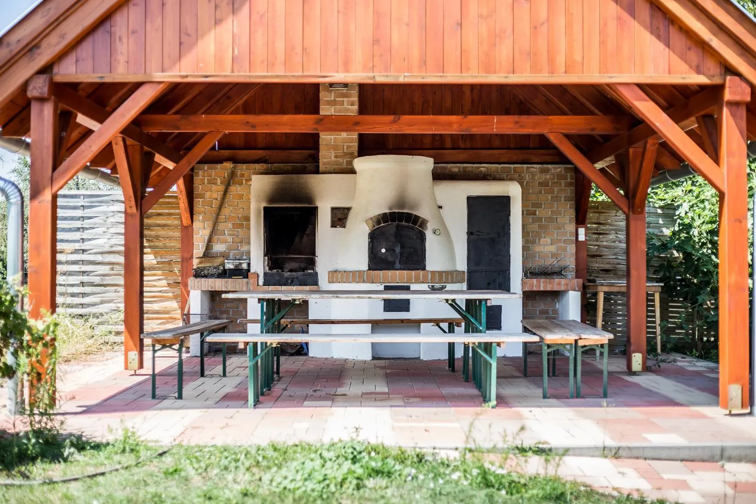 BBQ facilities in Nyirfa Apartmanház Döröske