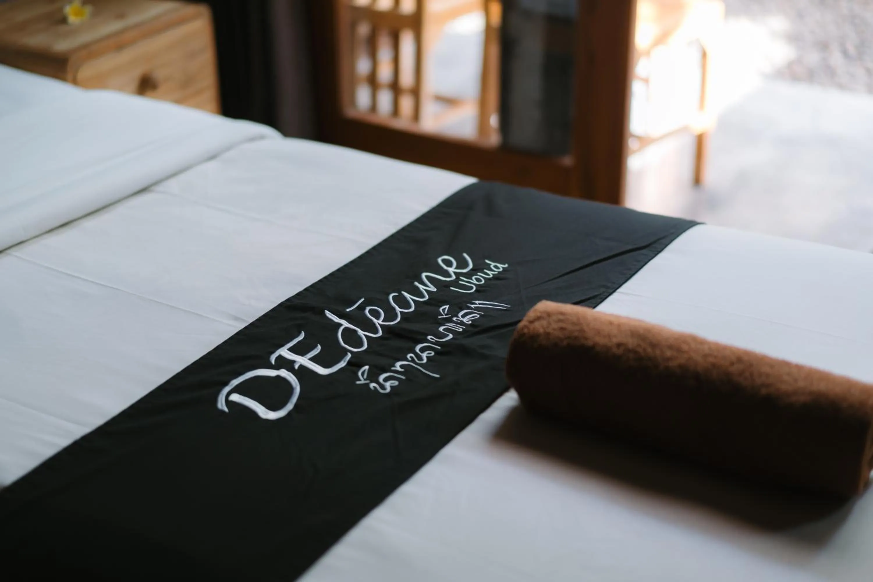 Bed in Dedeane Hotel & Yoga Retreat