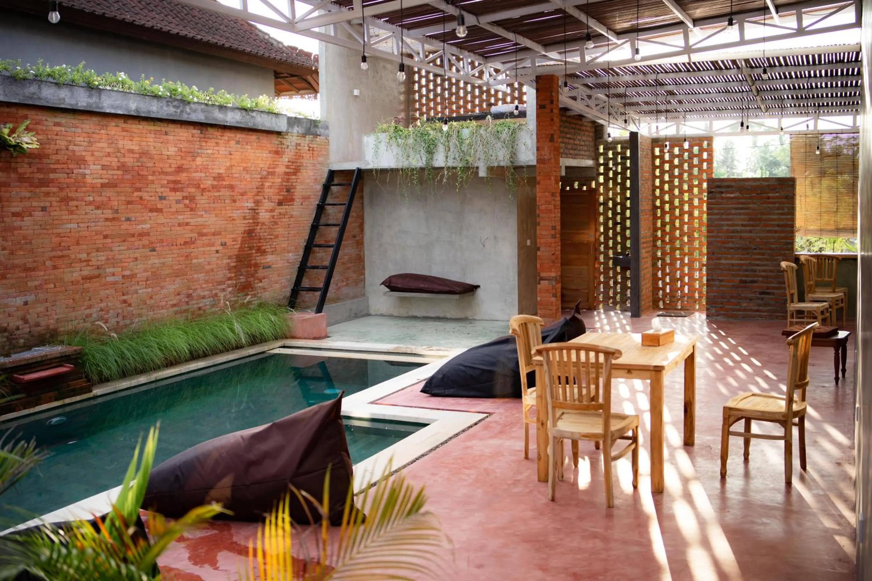 Dedeane Hotel & Yoga Retreat