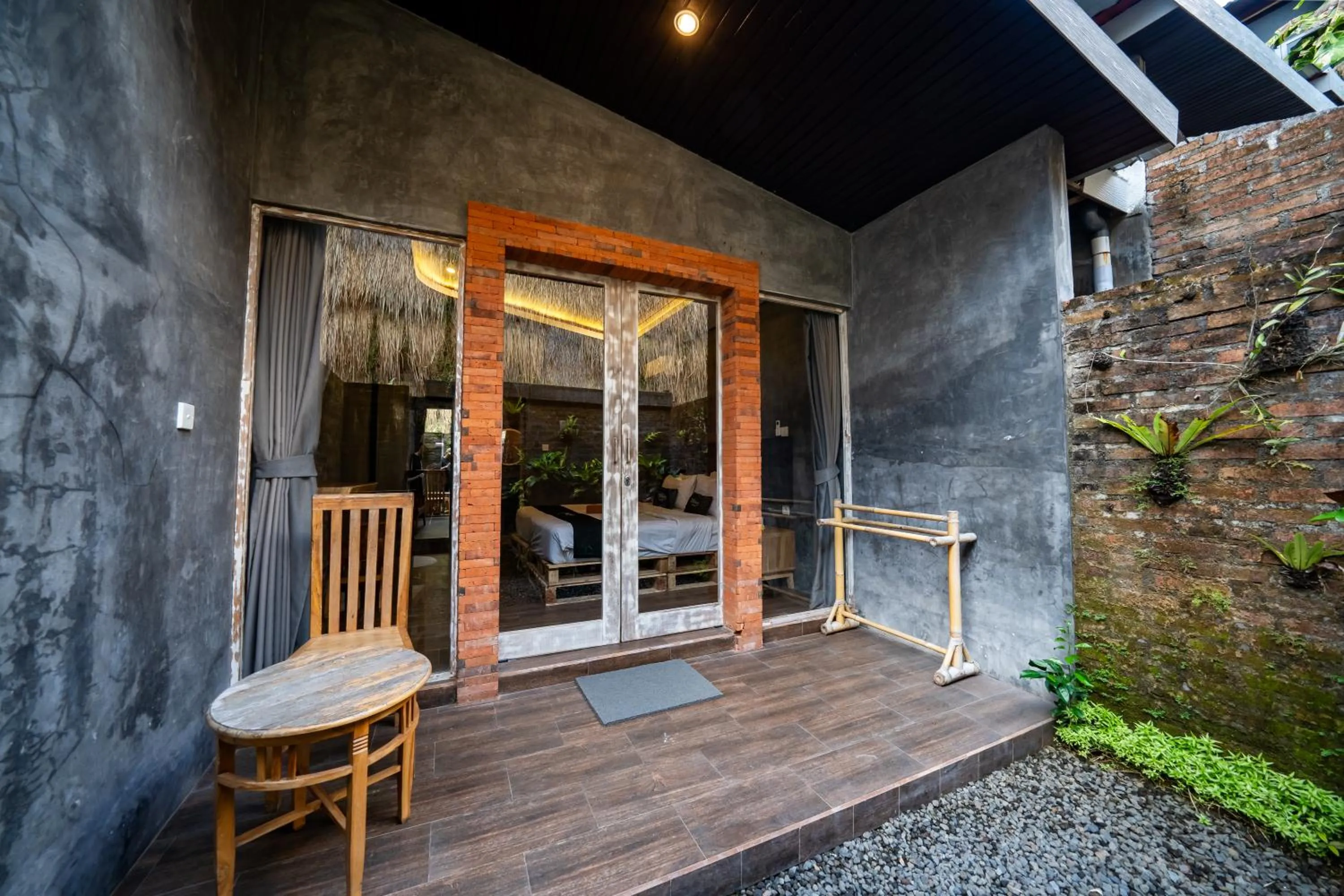 Dedeane Hotel & Yoga Retreat