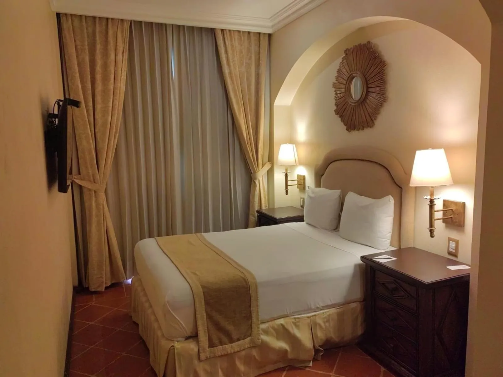 Bedroom, Bed in Villa Antigua