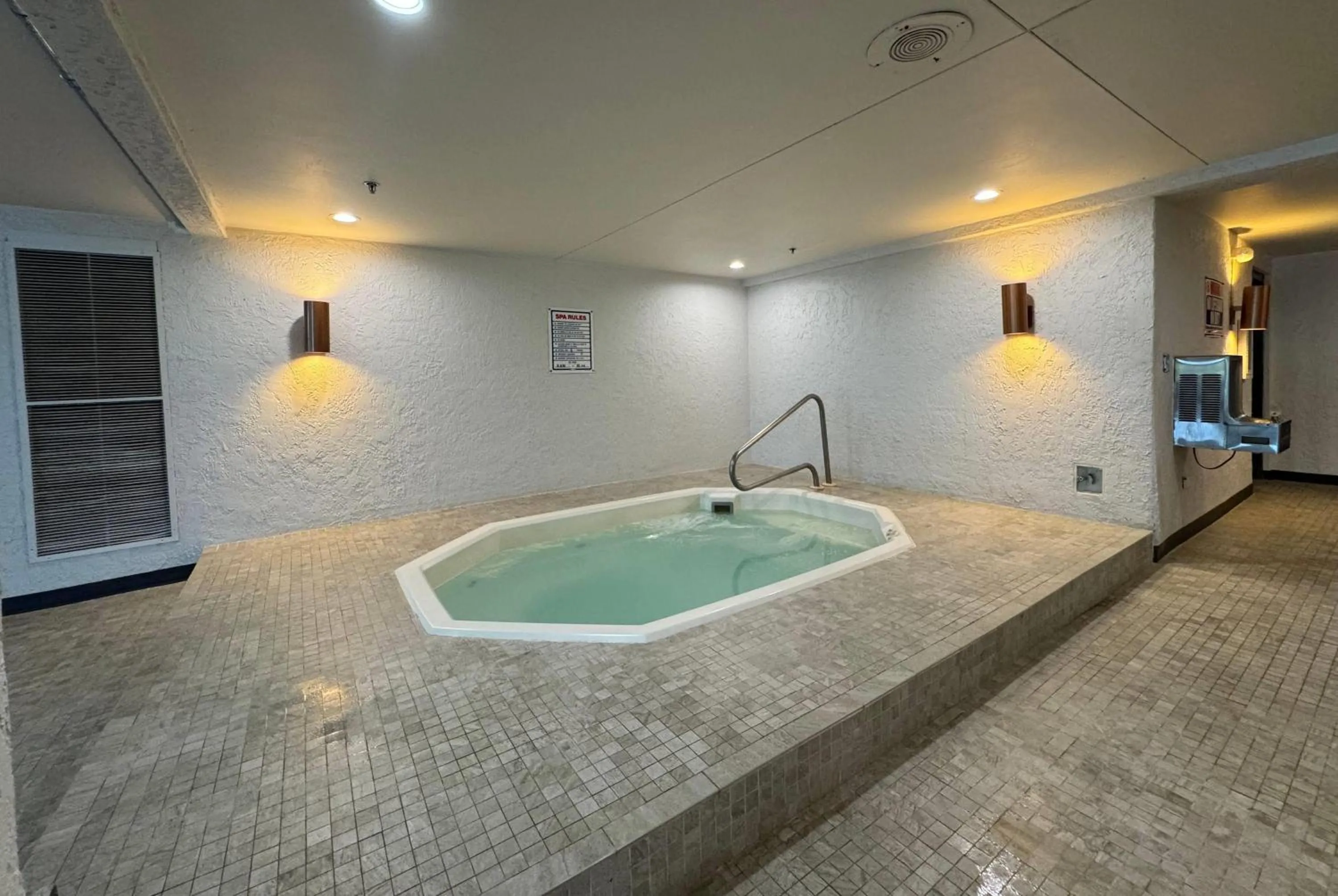 Pool view in Chateau Hotel and Conference Center