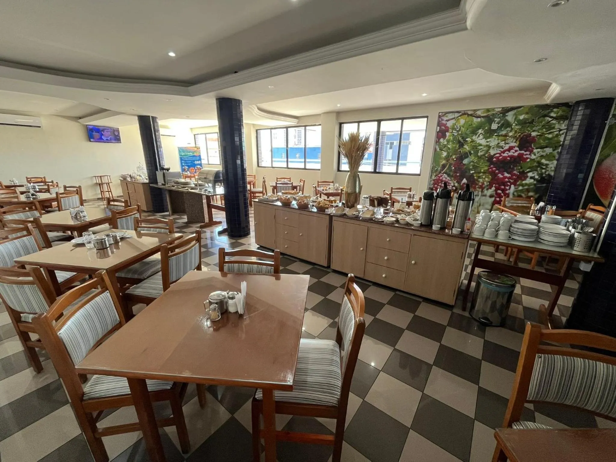 Restaurant/places to eat in Águas Palace Hotel