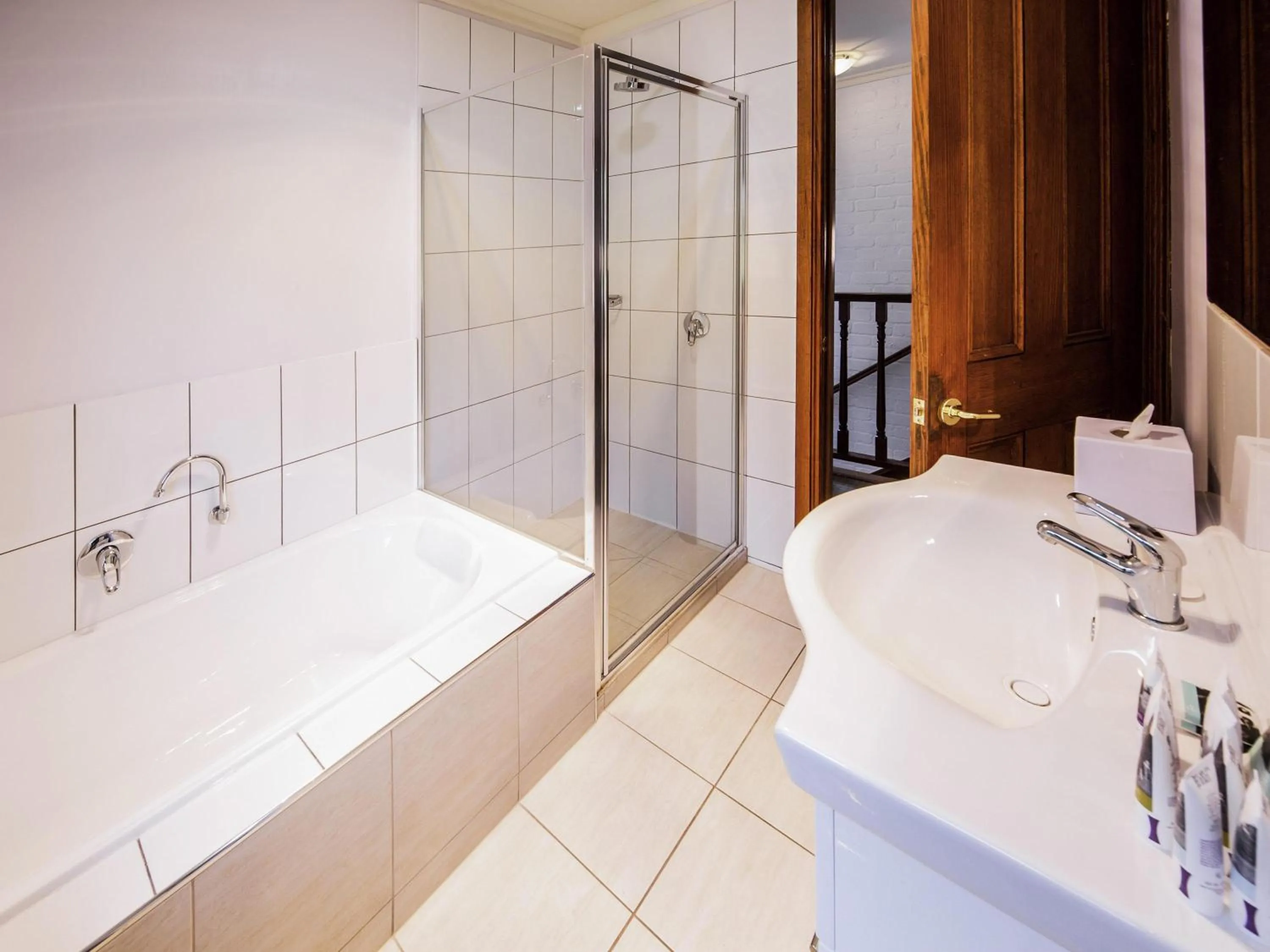 Bedroom in Mercure Ballarat Hotel & Convention Centre