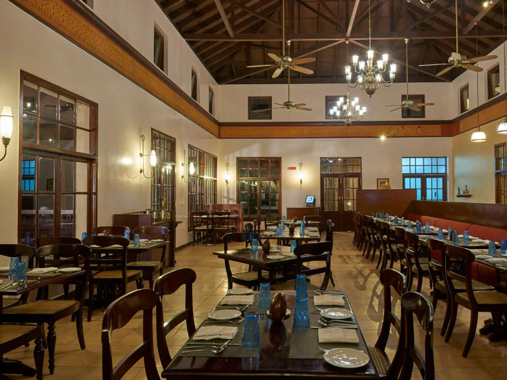 Restaurant/places to eat in Club Mahindra Madikeri, Coorg