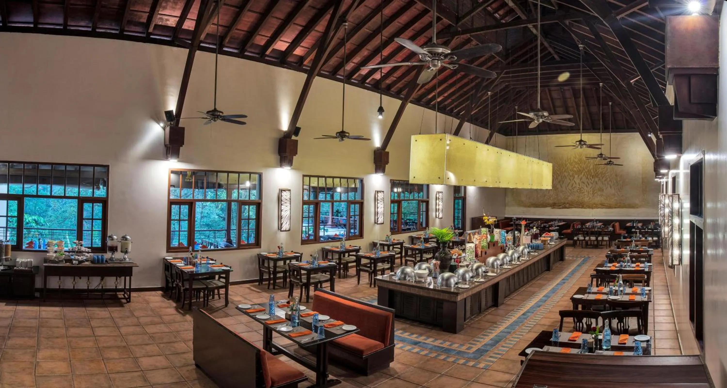 Restaurant/places to eat in Club Mahindra Madikeri, Coorg