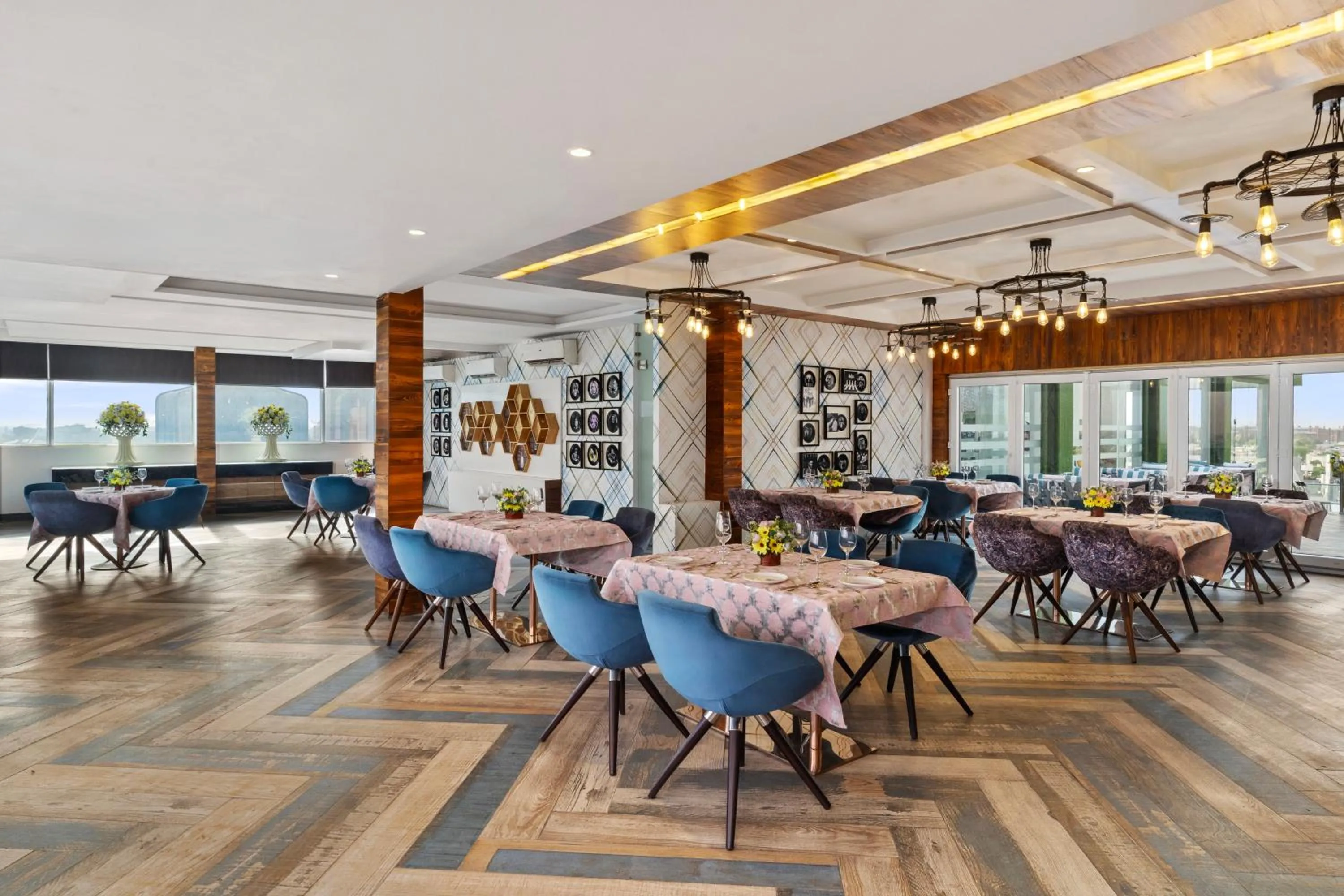 Banquet/Function facilities in Country Inn Premier Amritsar