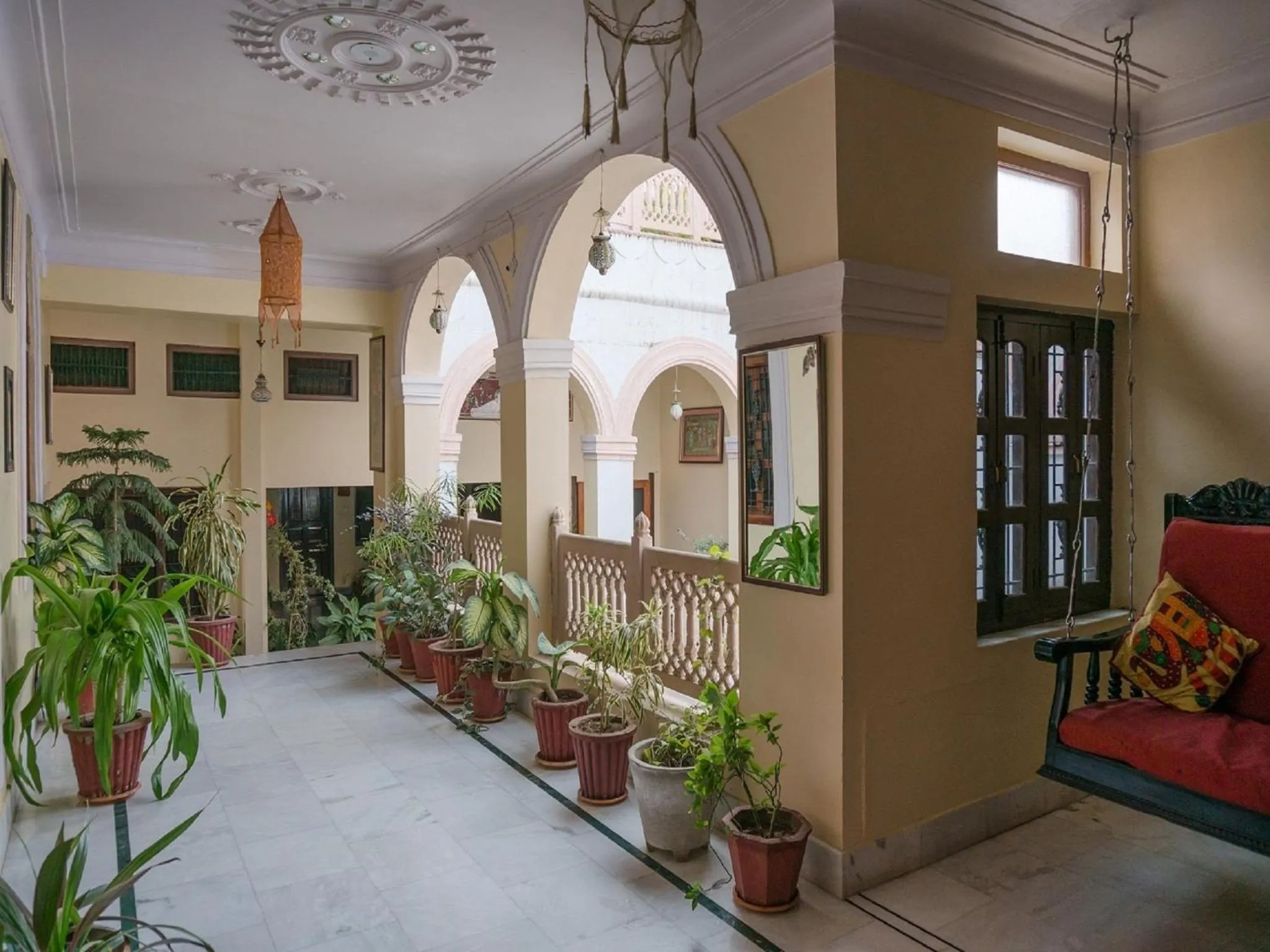 Decorative detail in Kanhaia Haveli
