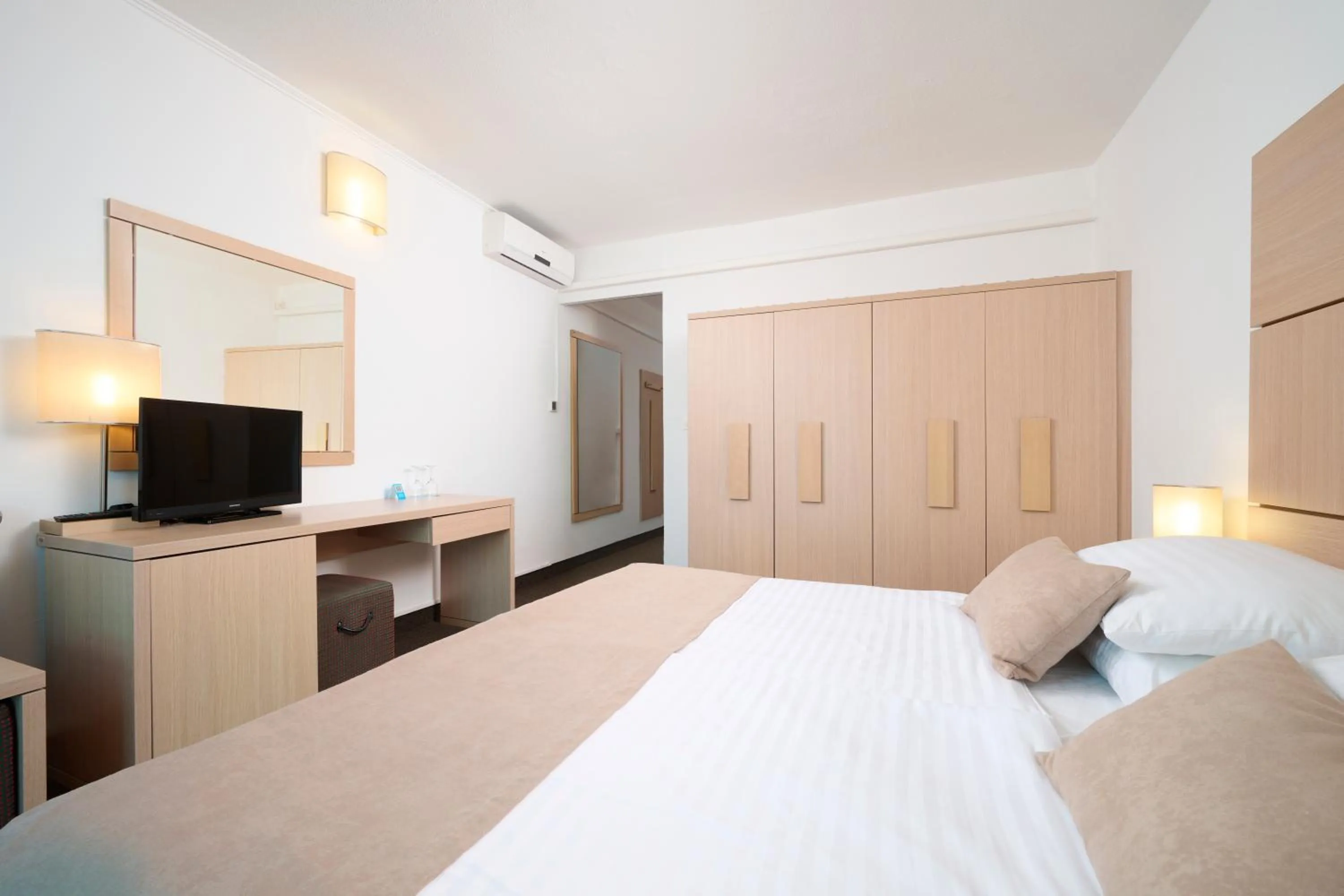 Bed in Magal Maradiso Hotel by Aminess