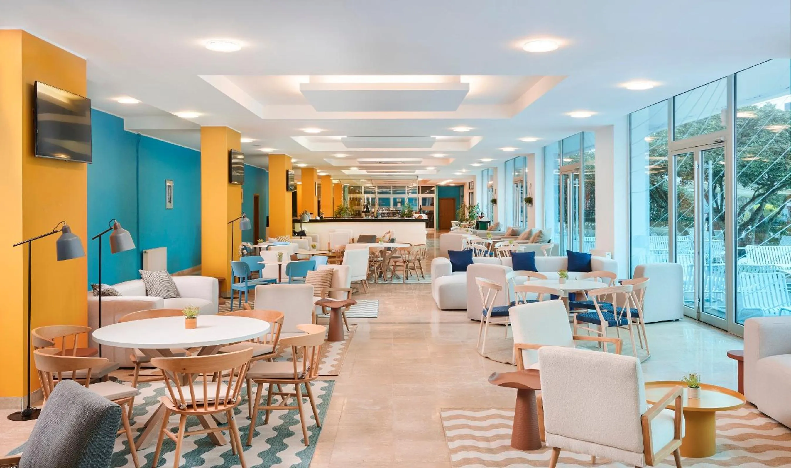 Lounge or bar in Magal Maradiso Hotel by Aminess