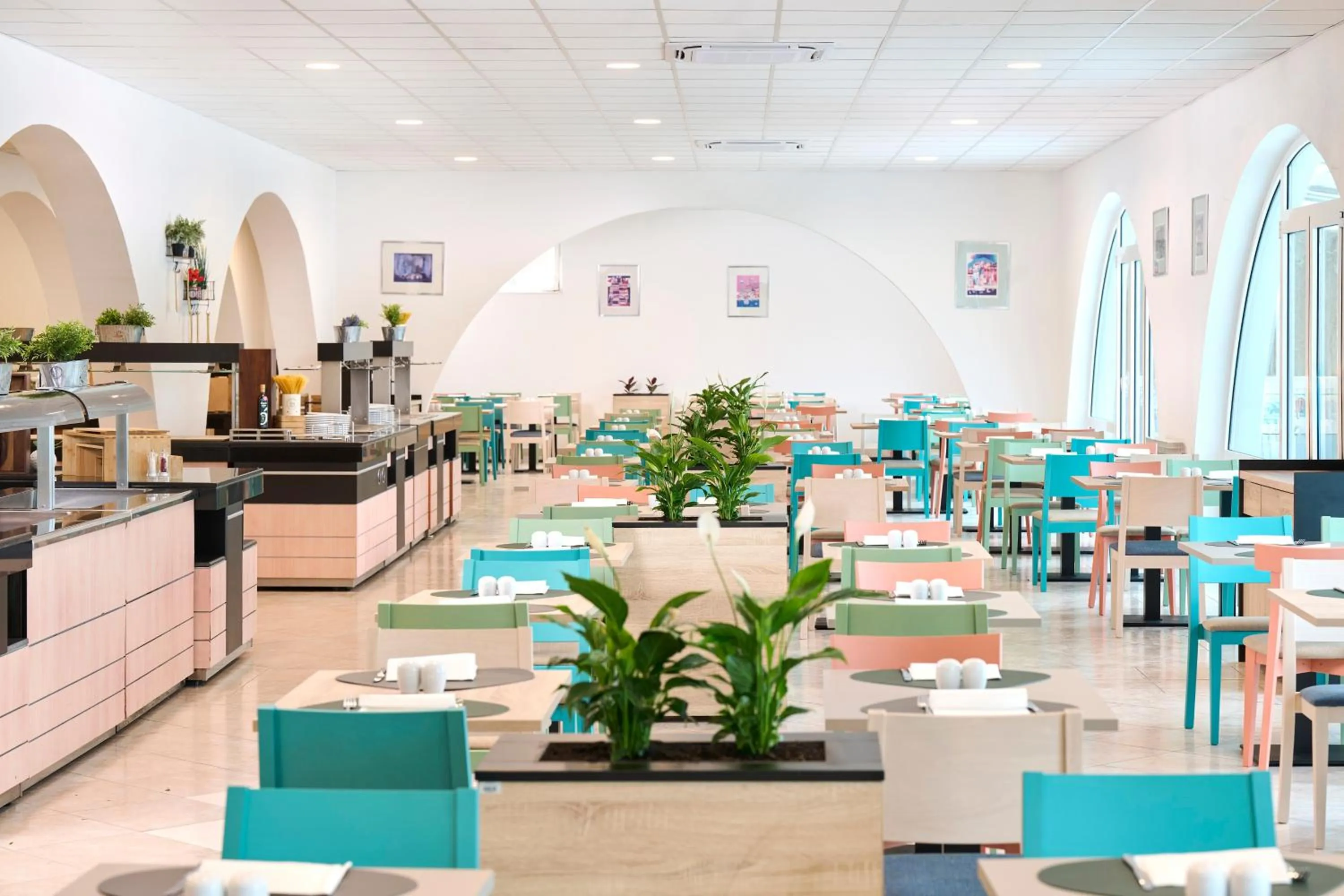 Restaurant/places to eat in Magal Maradiso Hotel by Aminess