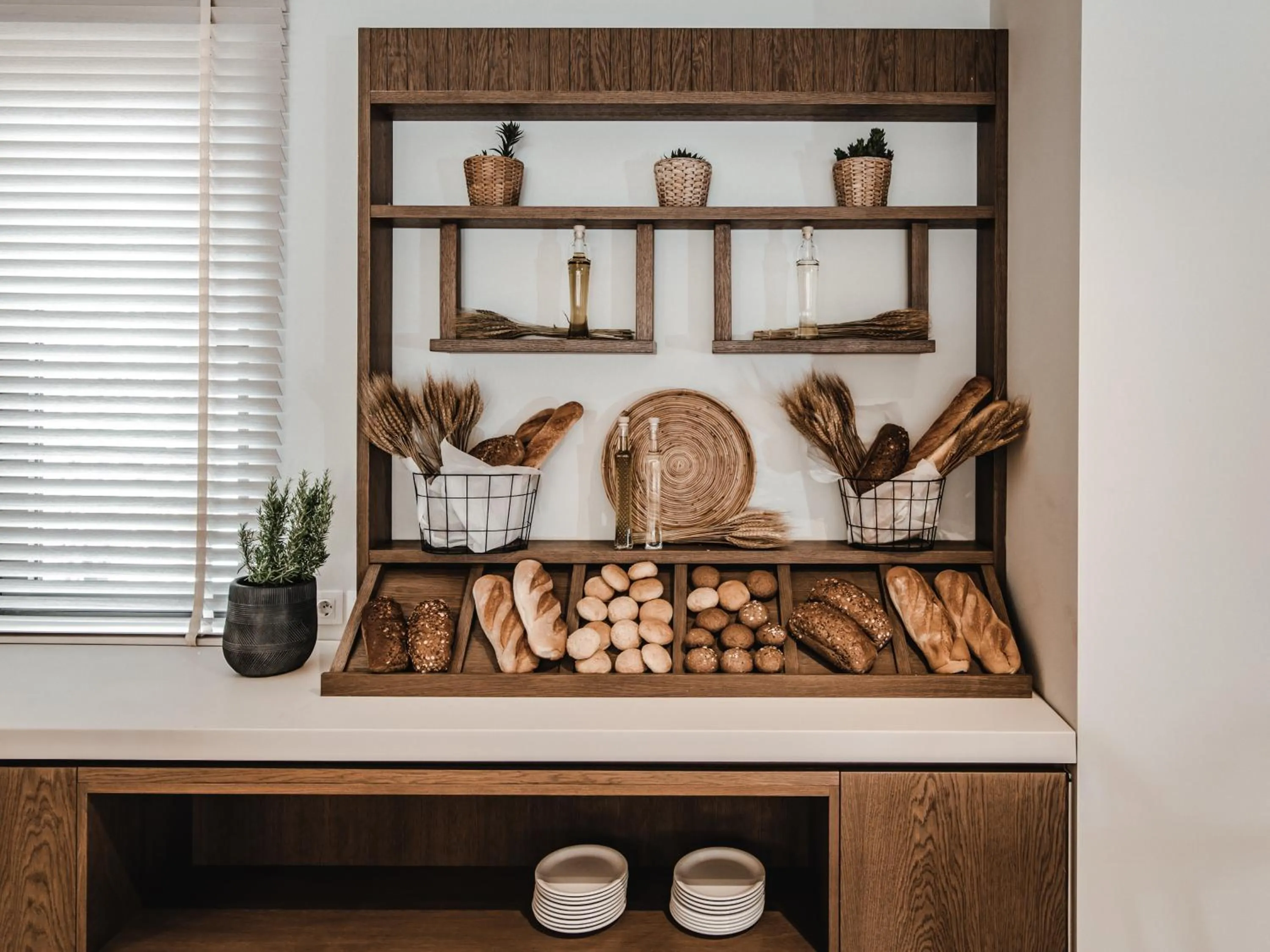 Restaurant/places to eat in Planos Hotel