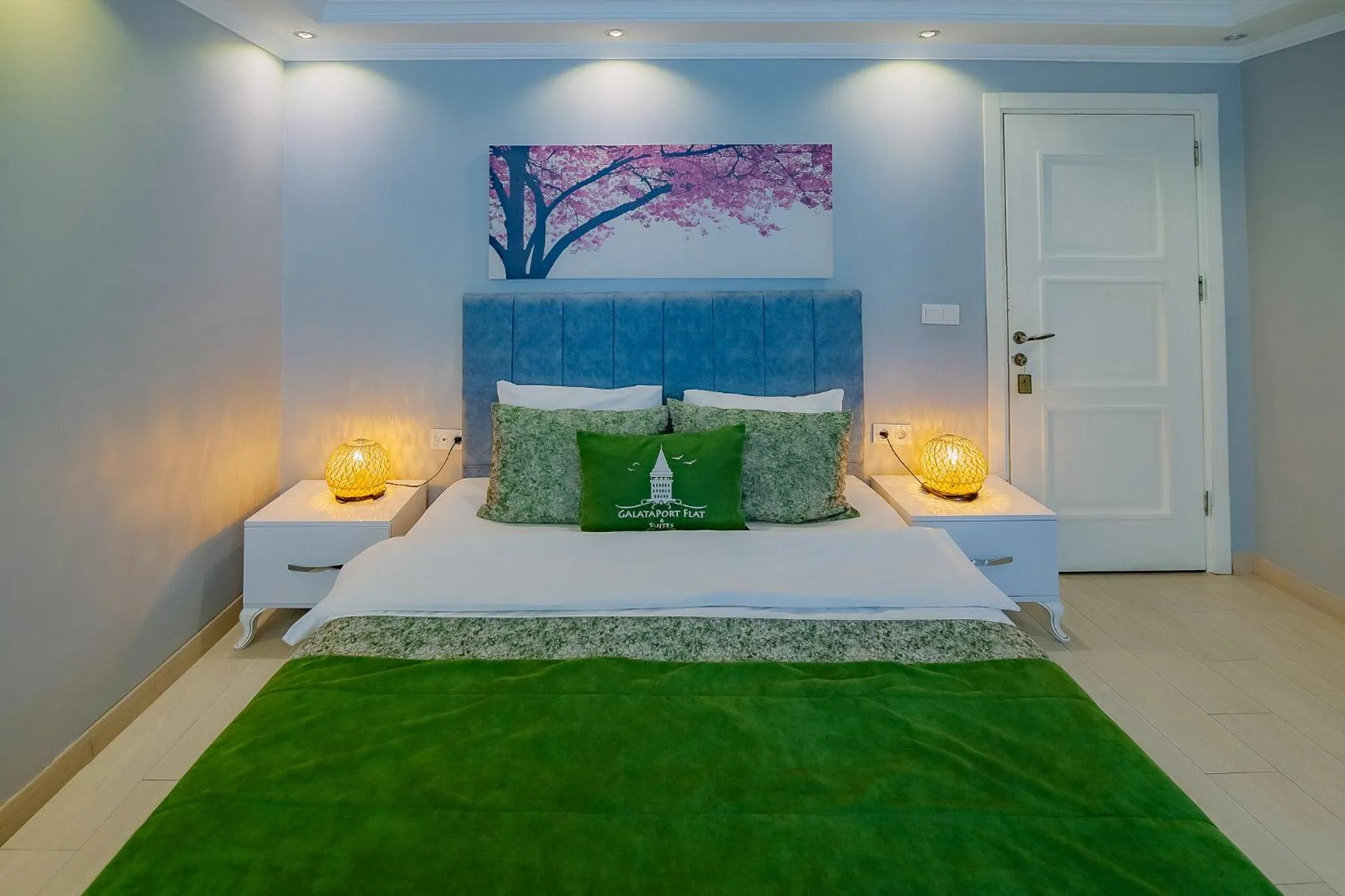 Bed in Galataport Flat Company