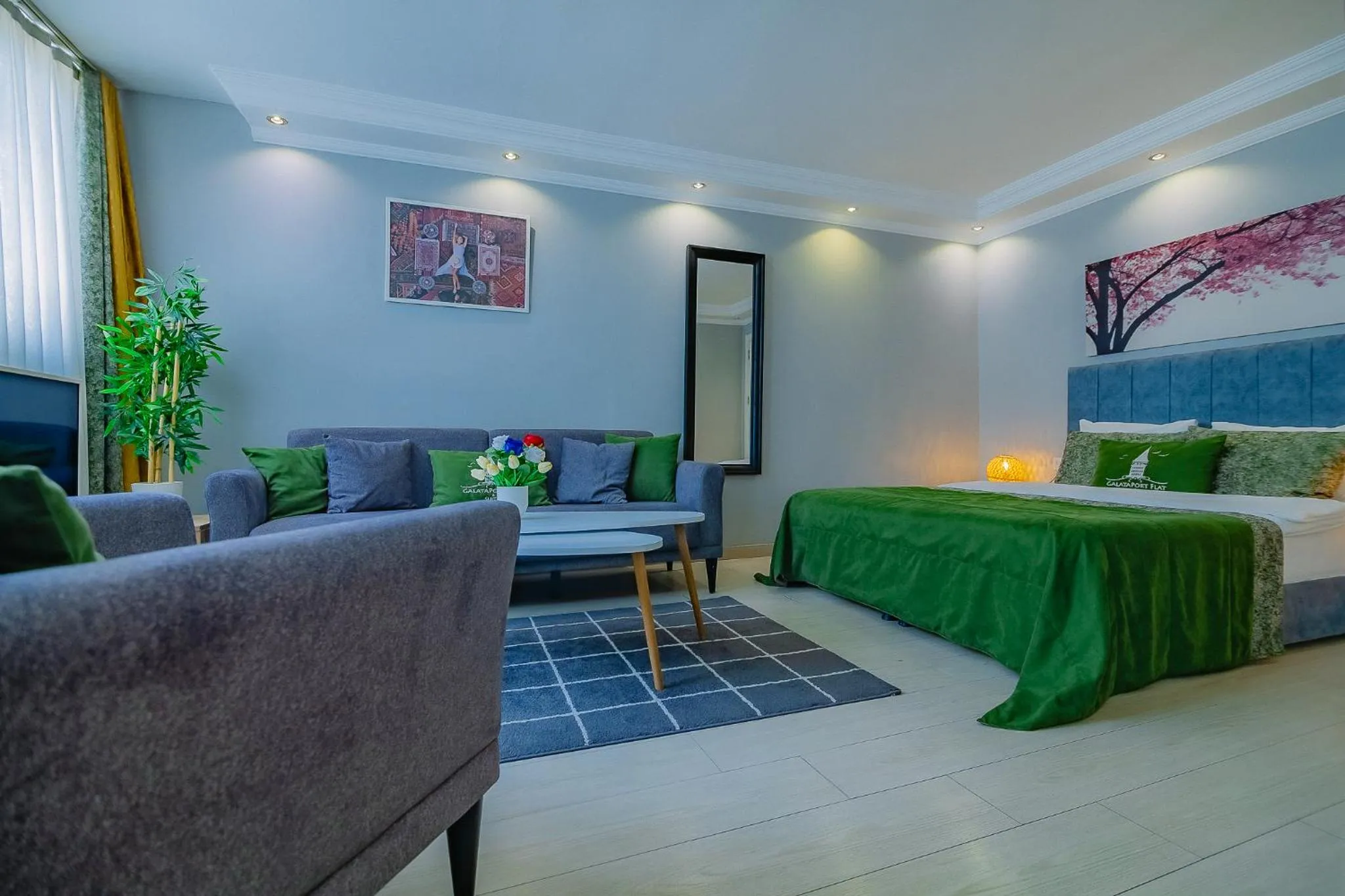 Bed in Galataport Flat Company