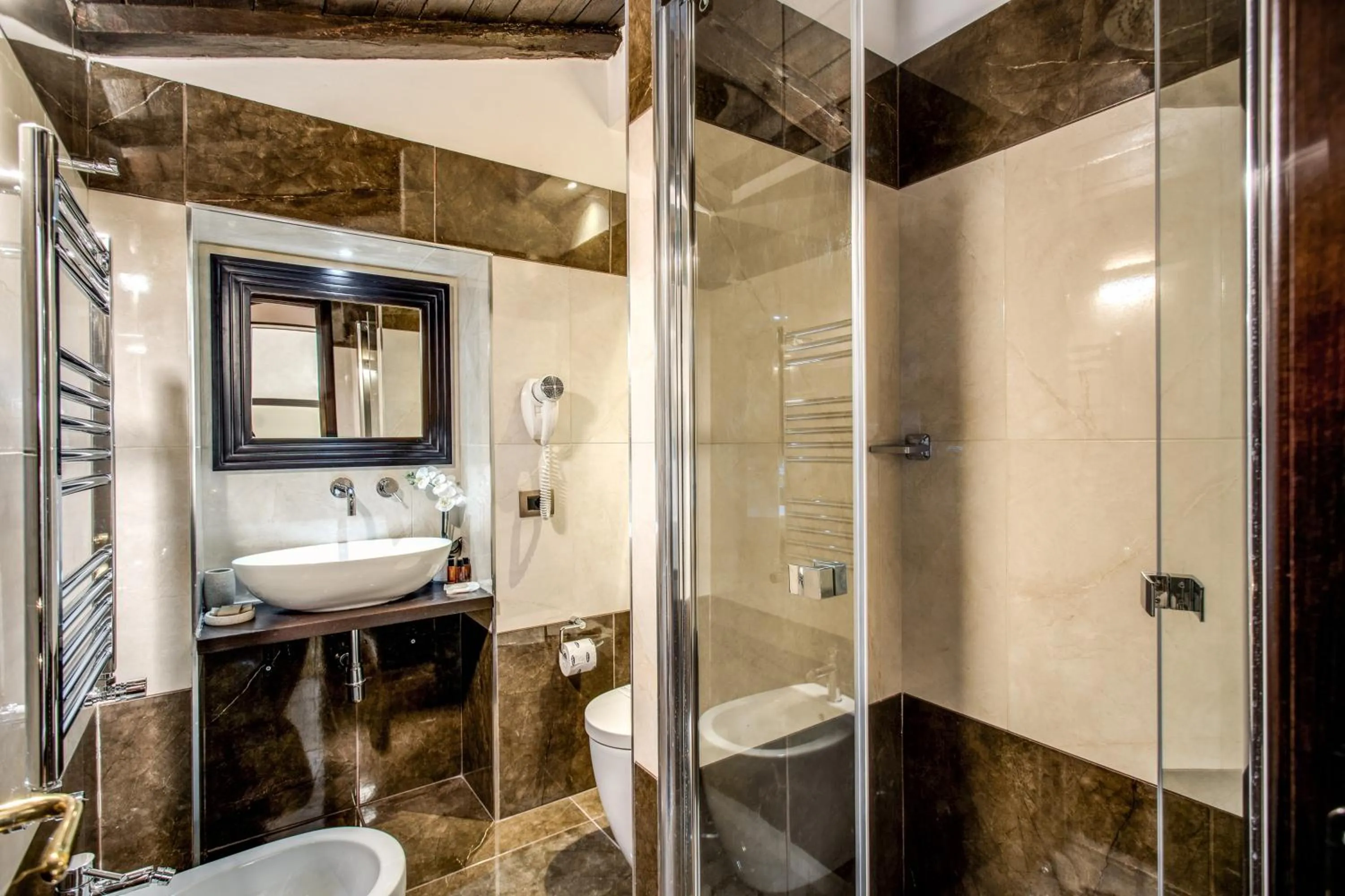 Shower in Boutique Relais Barozzi & SPA