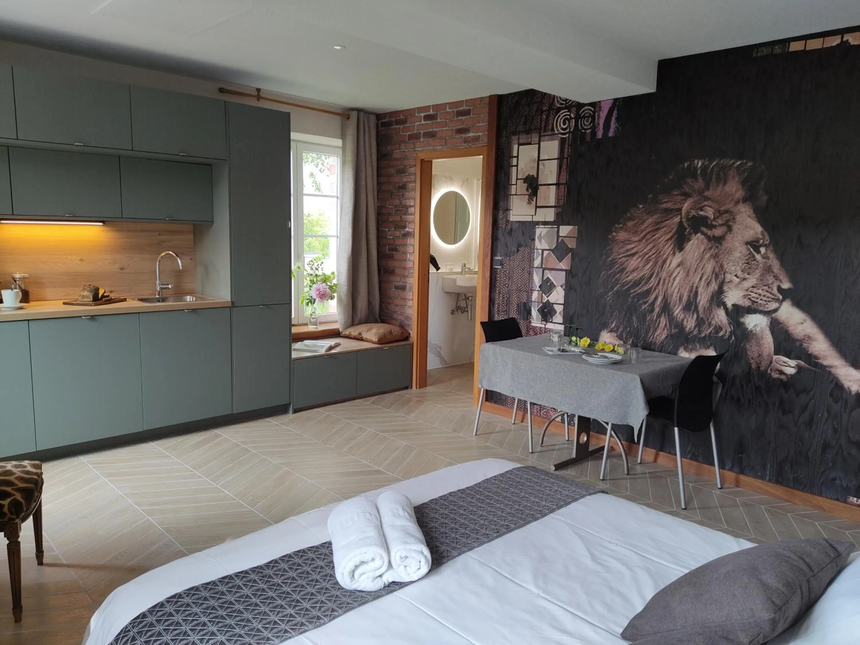 Photo of the whole room, Bed in La Bonneterie