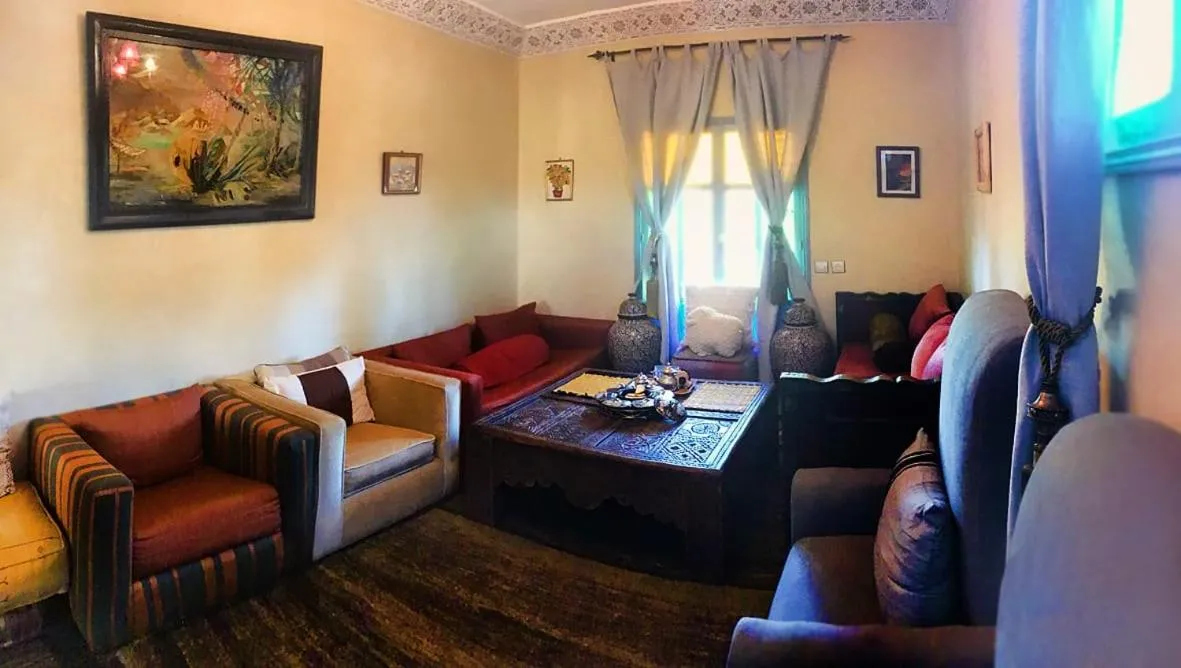 Living room in Le petit Jardin