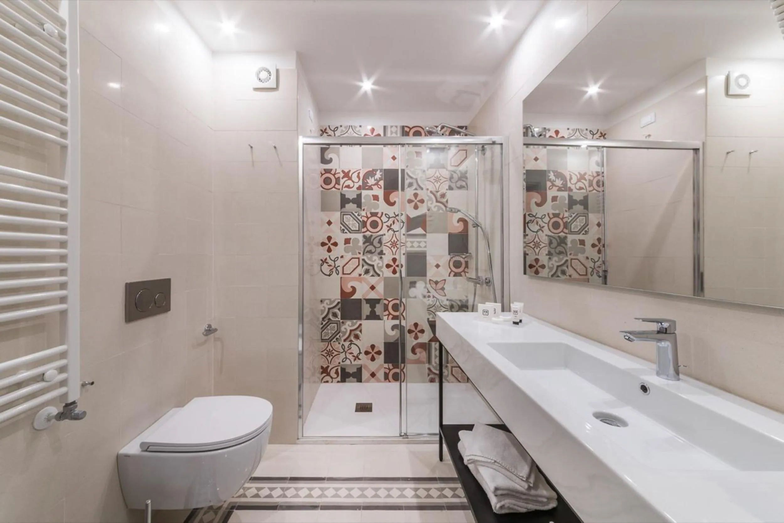 Shower in Dolcevita Apartments