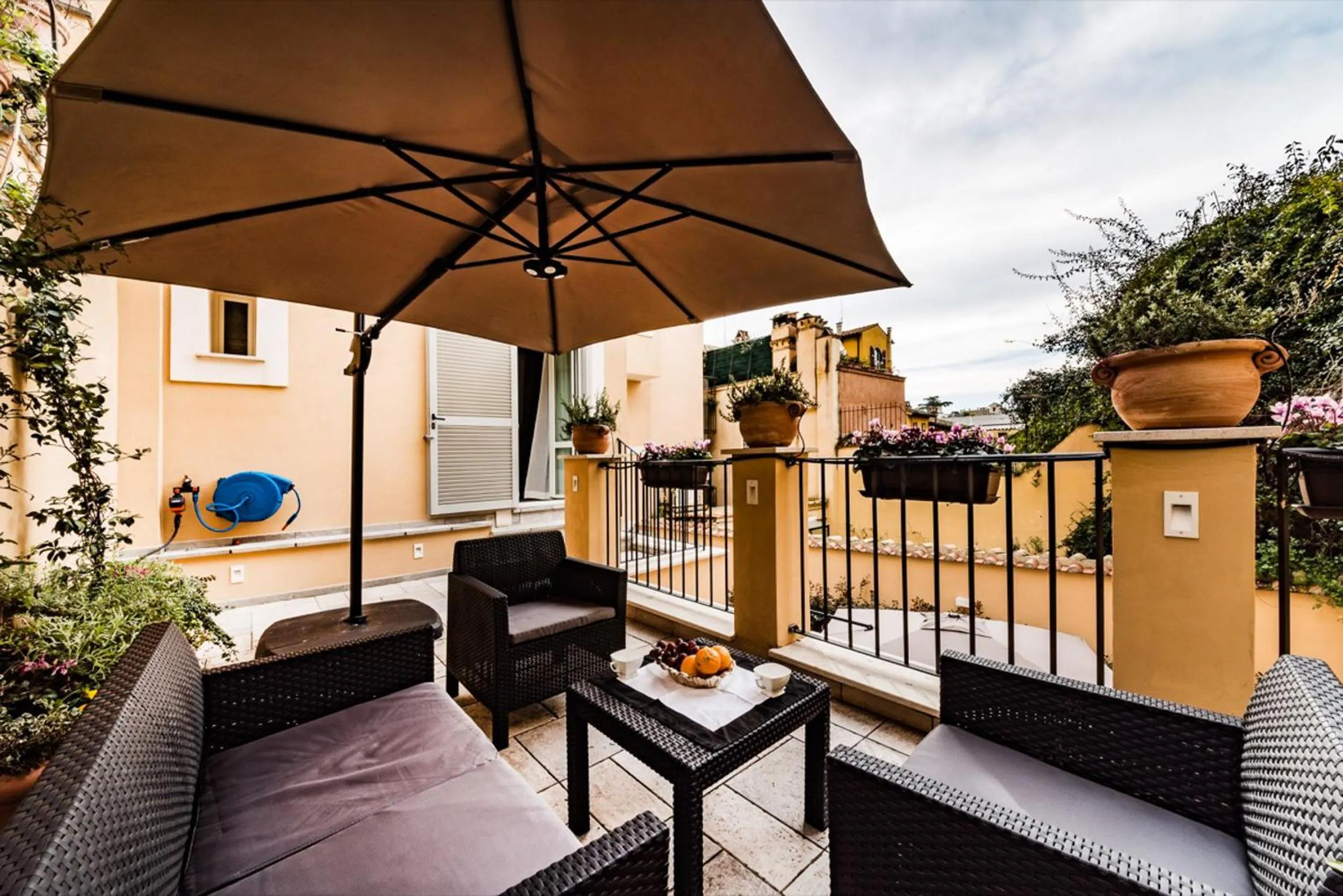 Patio in Dolcevita Apartments