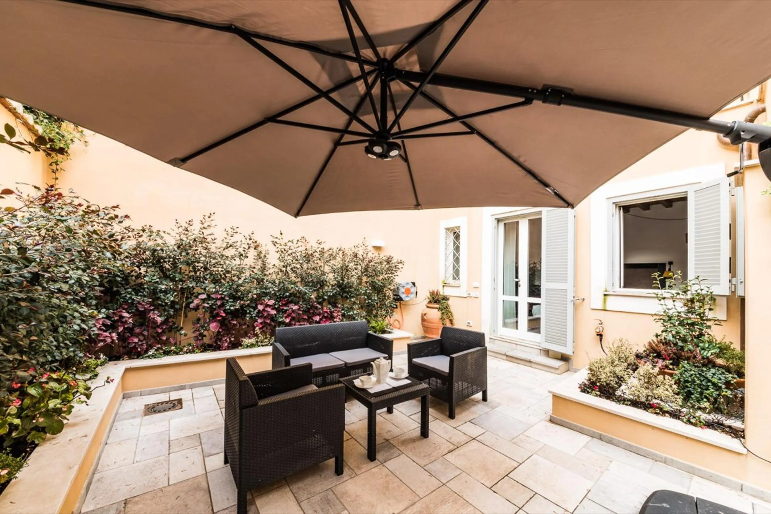 Patio in Dolcevita Apartments