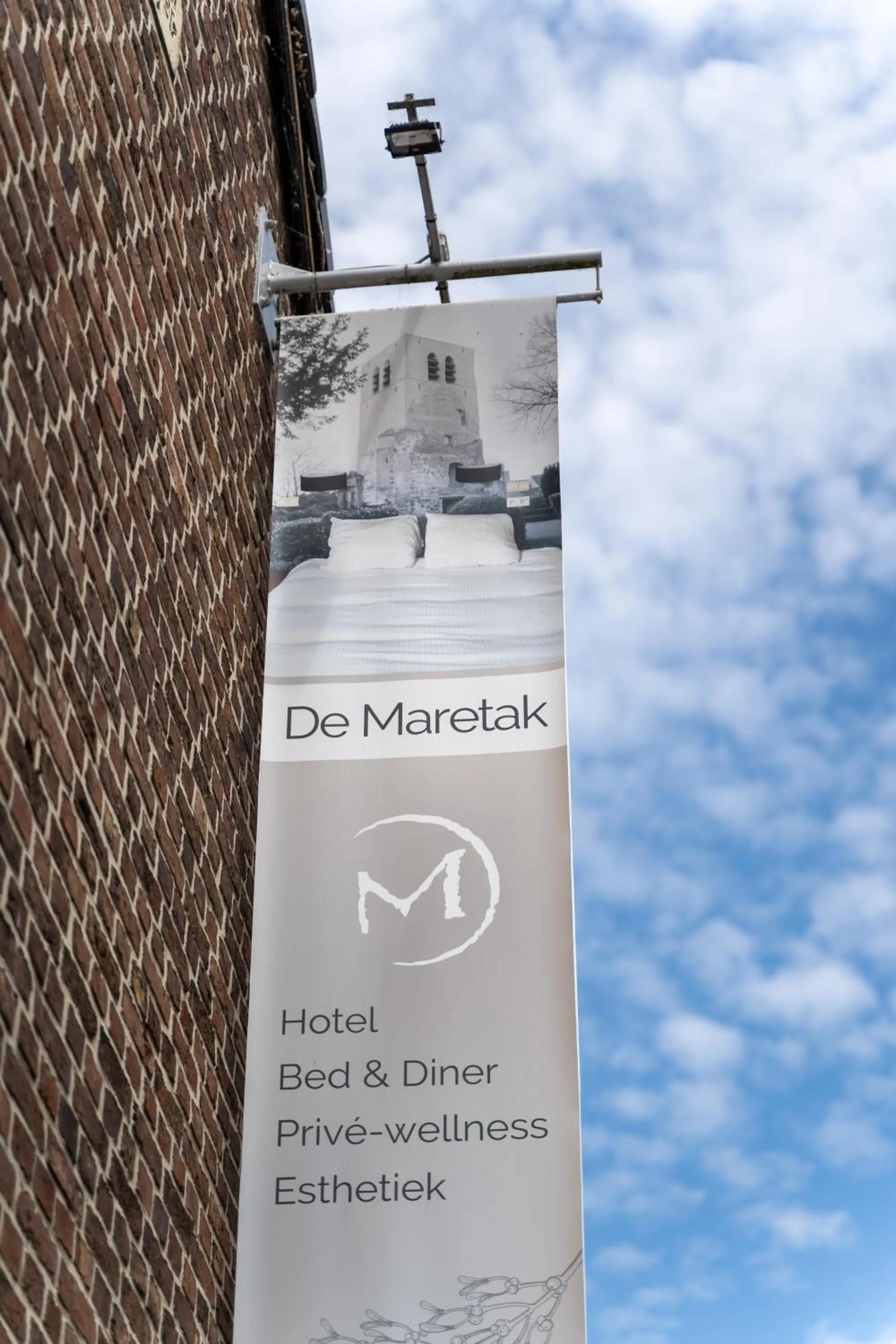 Hotel De Maretak