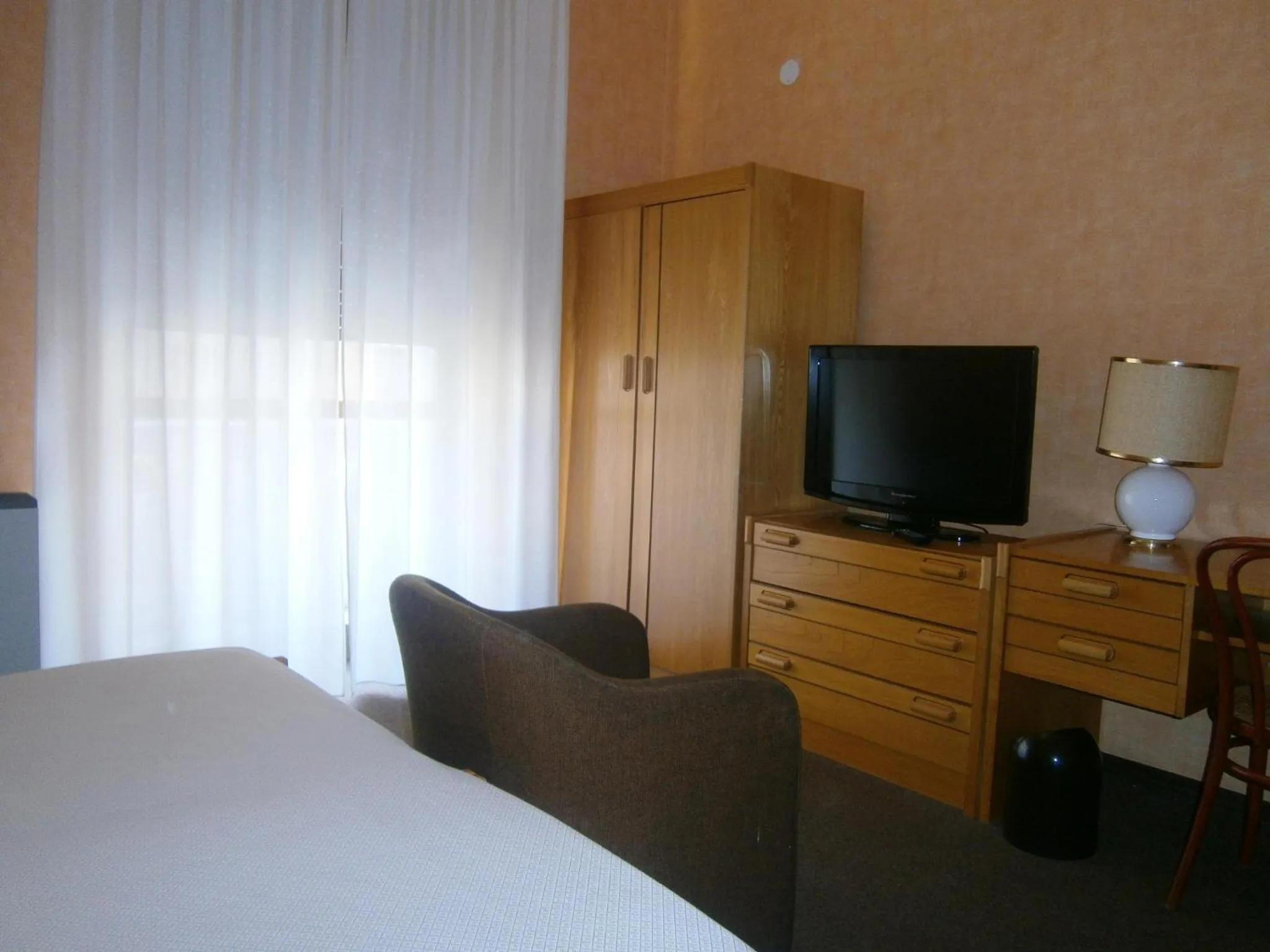 Bedroom in Hotel Corona