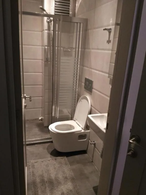 Bathroom in KONAK BELLA 3