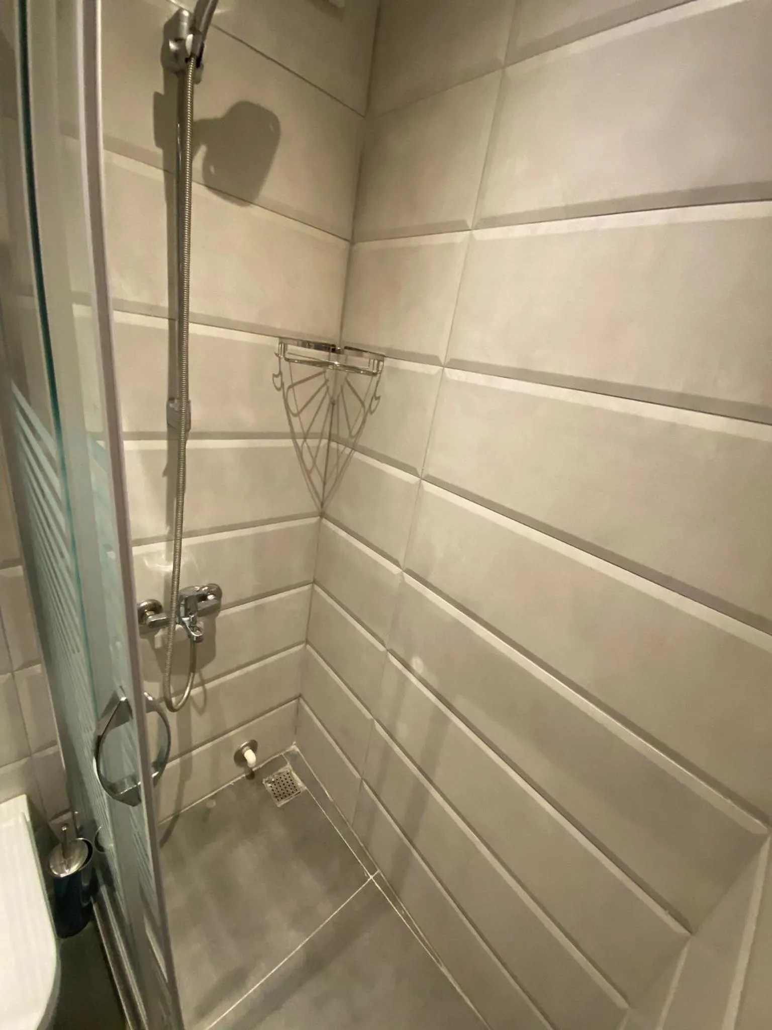 Bathroom in KONAK BELLA 3