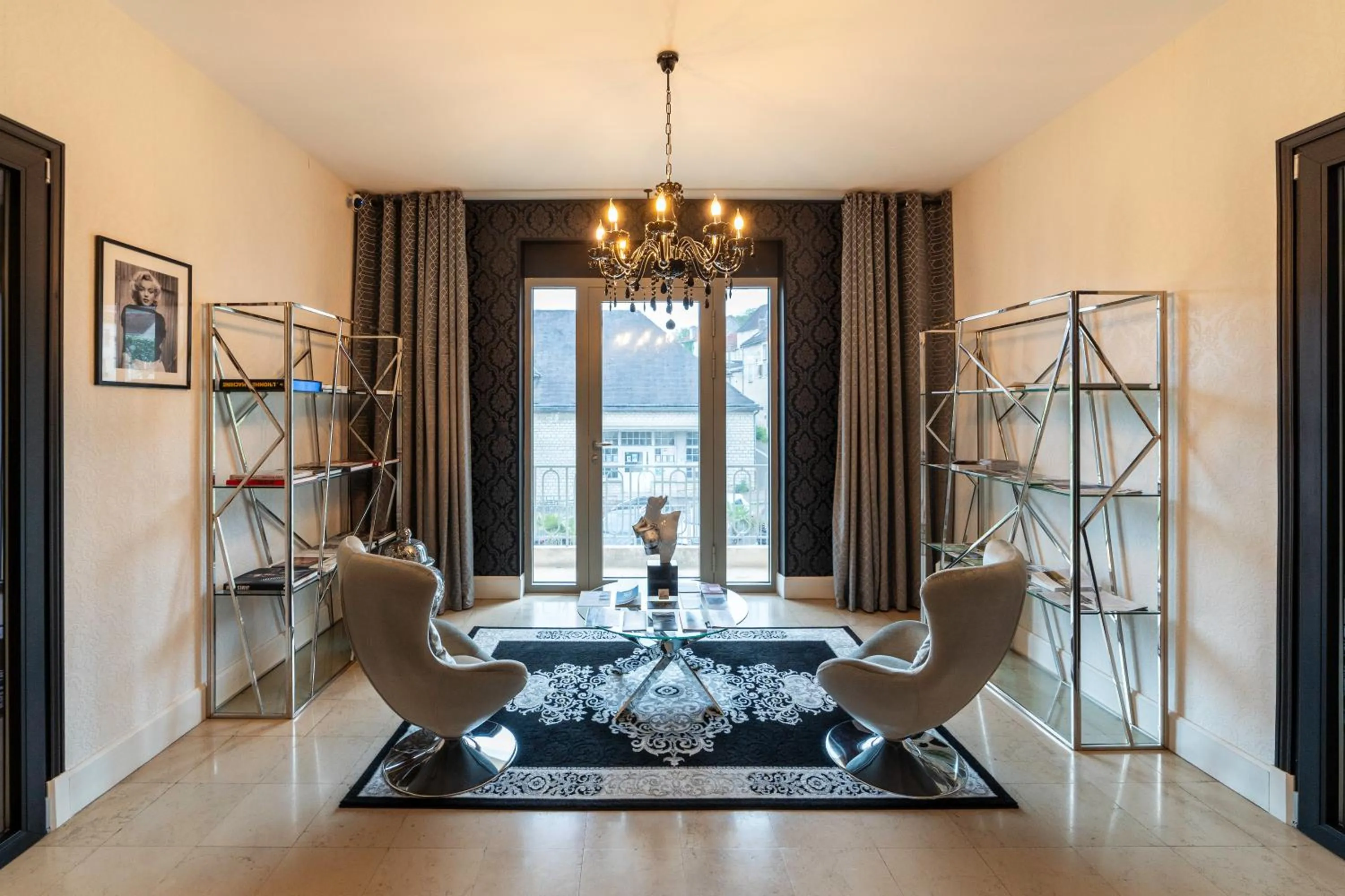 Library in Les Étoiles