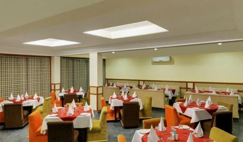 Restaurant/places to eat in Club Mahindra Jaisalmer