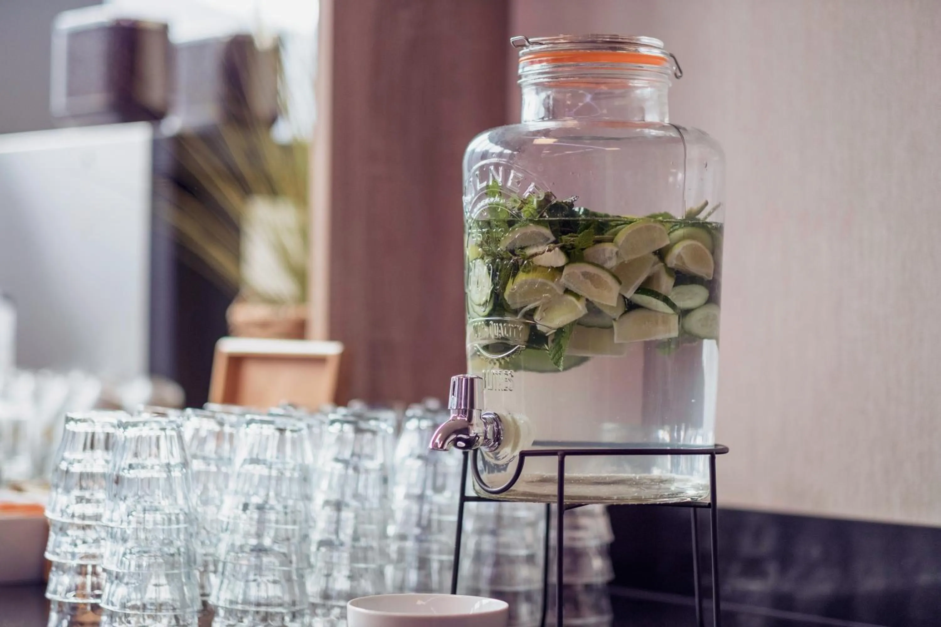 Drinks in PLAZA Premium Den Haag City Center