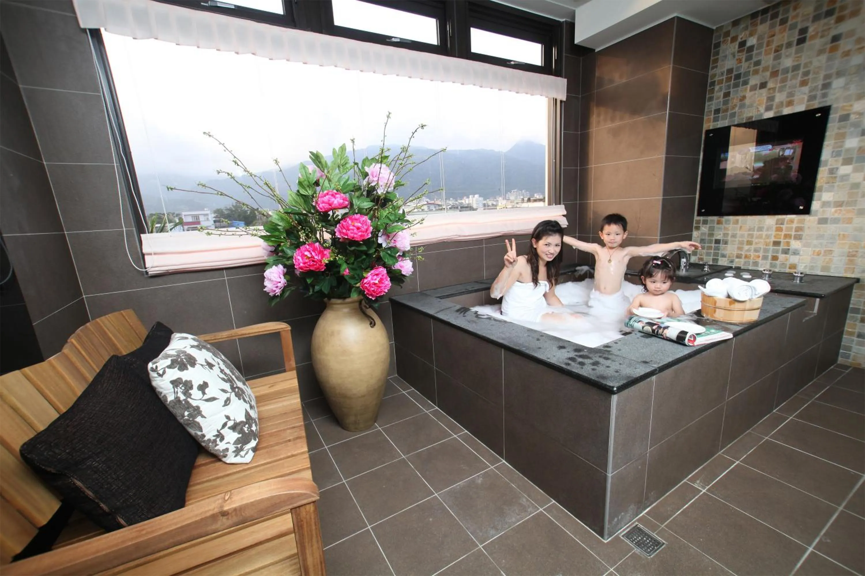 Spring Fountain Hotel