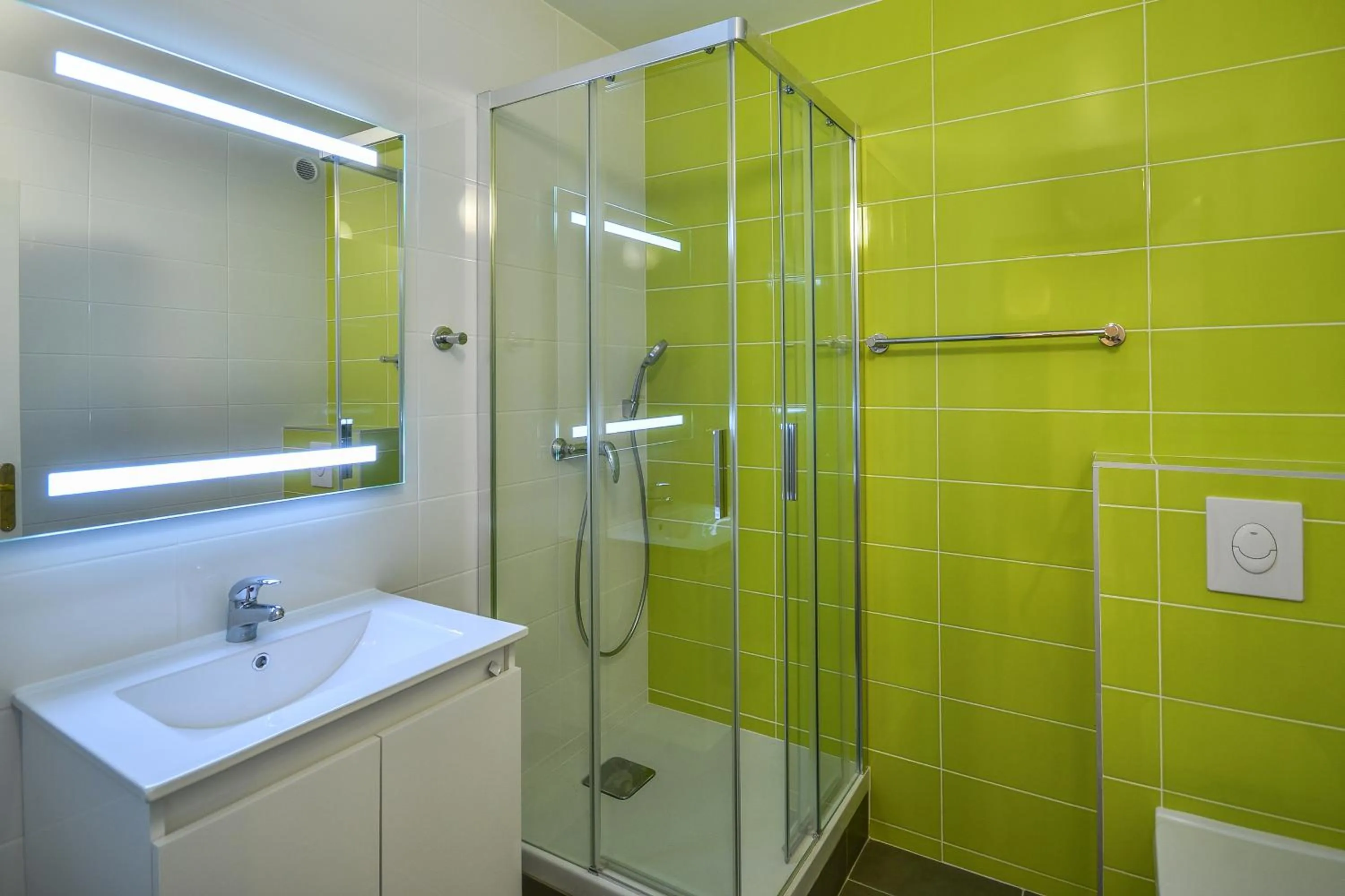 Bathroom in VVF Résidence Saint-Cyr-sur-Mer