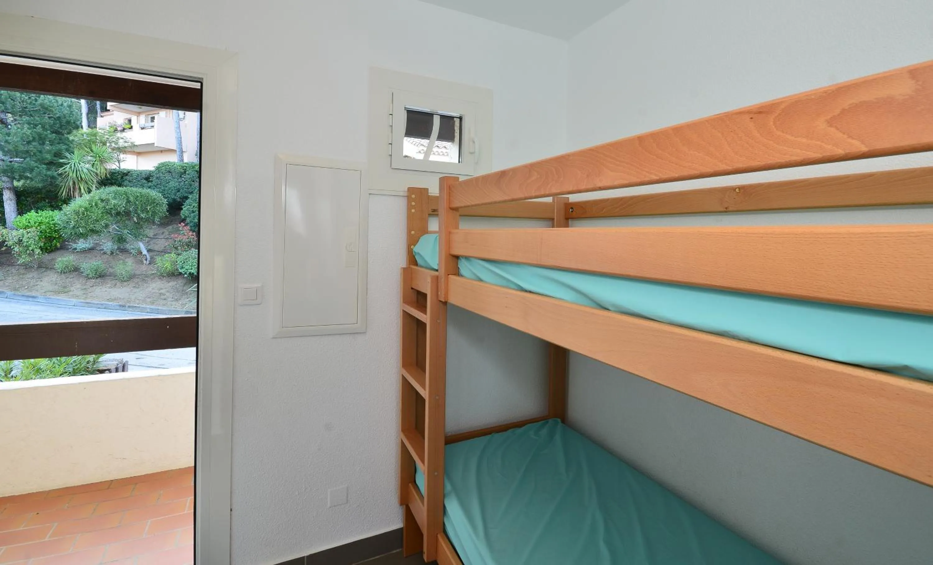 bunk bed in VVF Résidence Saint-Cyr-sur-Mer