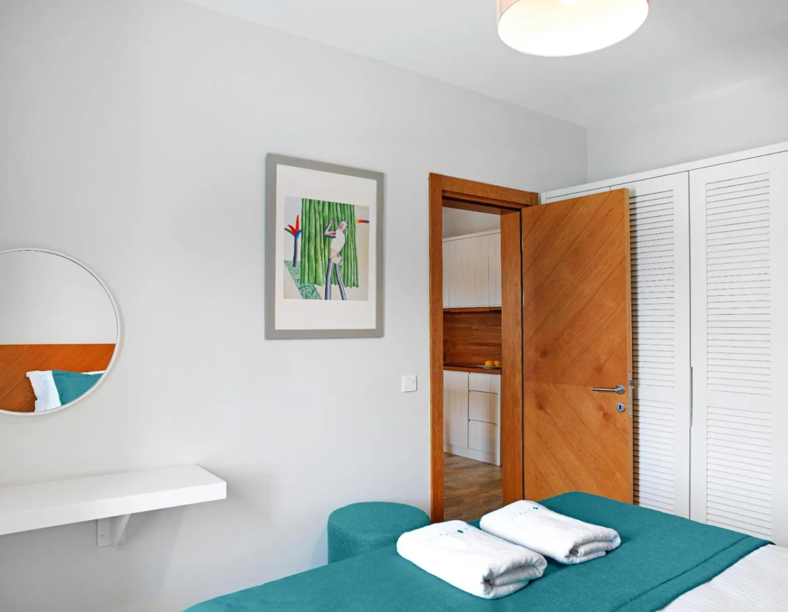 Bedroom, Bed in Dorman Suites