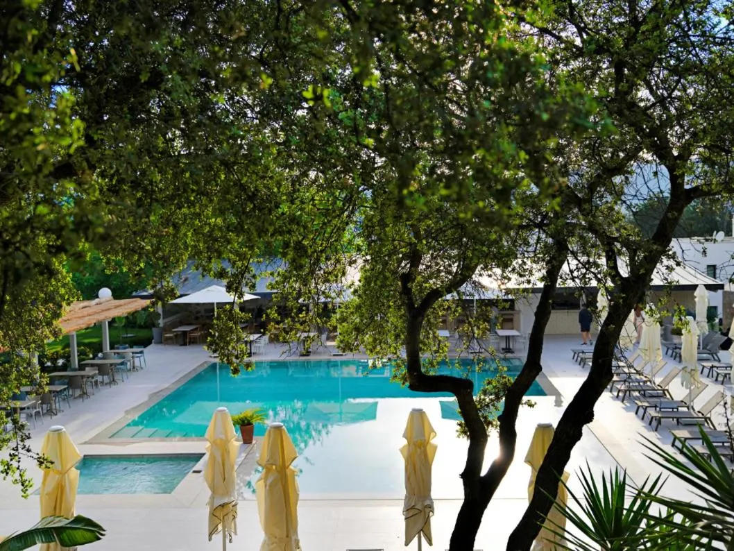 Pool view in Dorman Suites