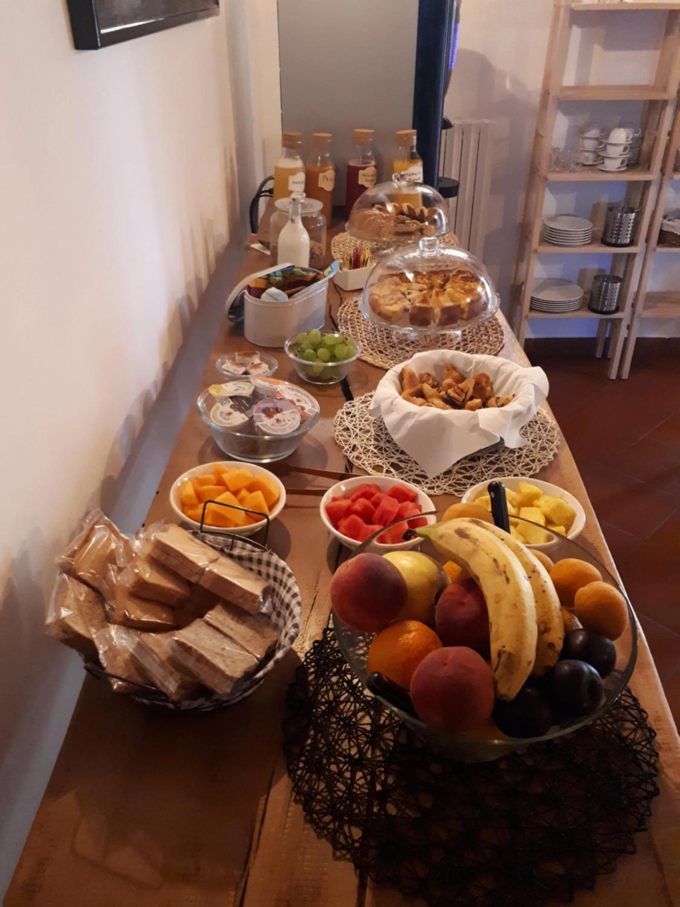 Breakfast in B&B I Pini Di Storaco