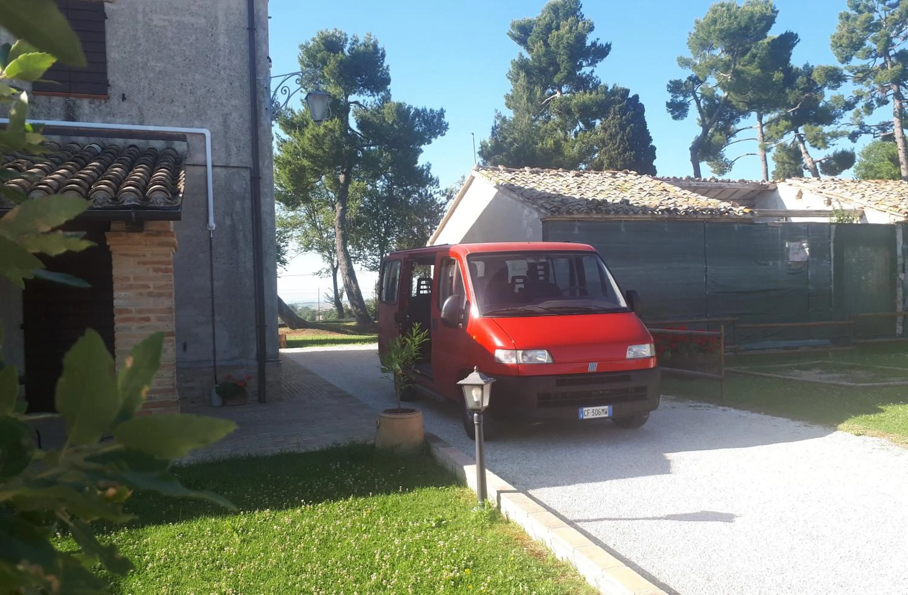 shuttle in B&B I Pini Di Storaco